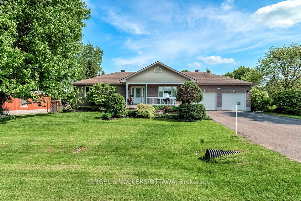 6978 Aldergrove