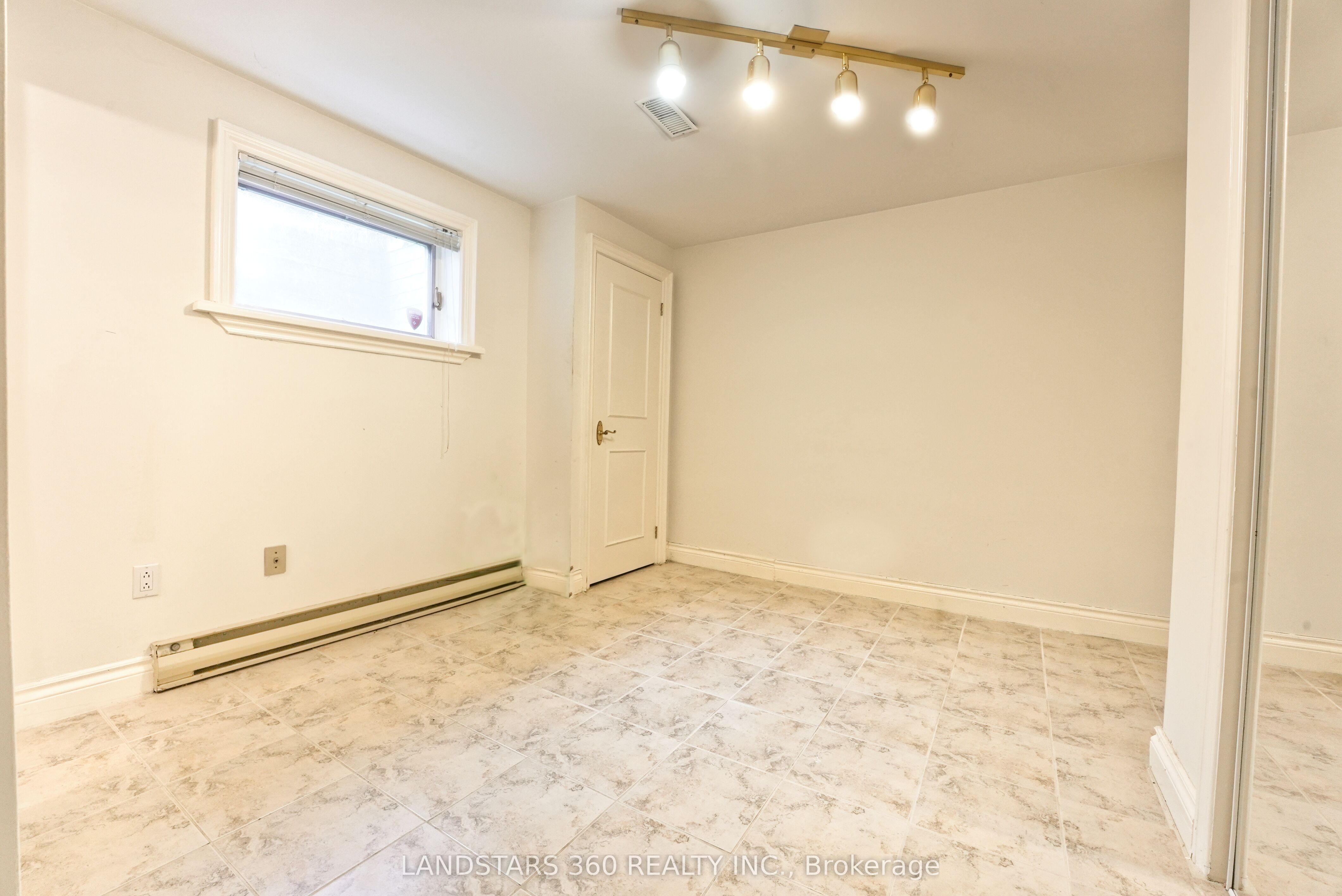 3 Shady Oaks Crescent