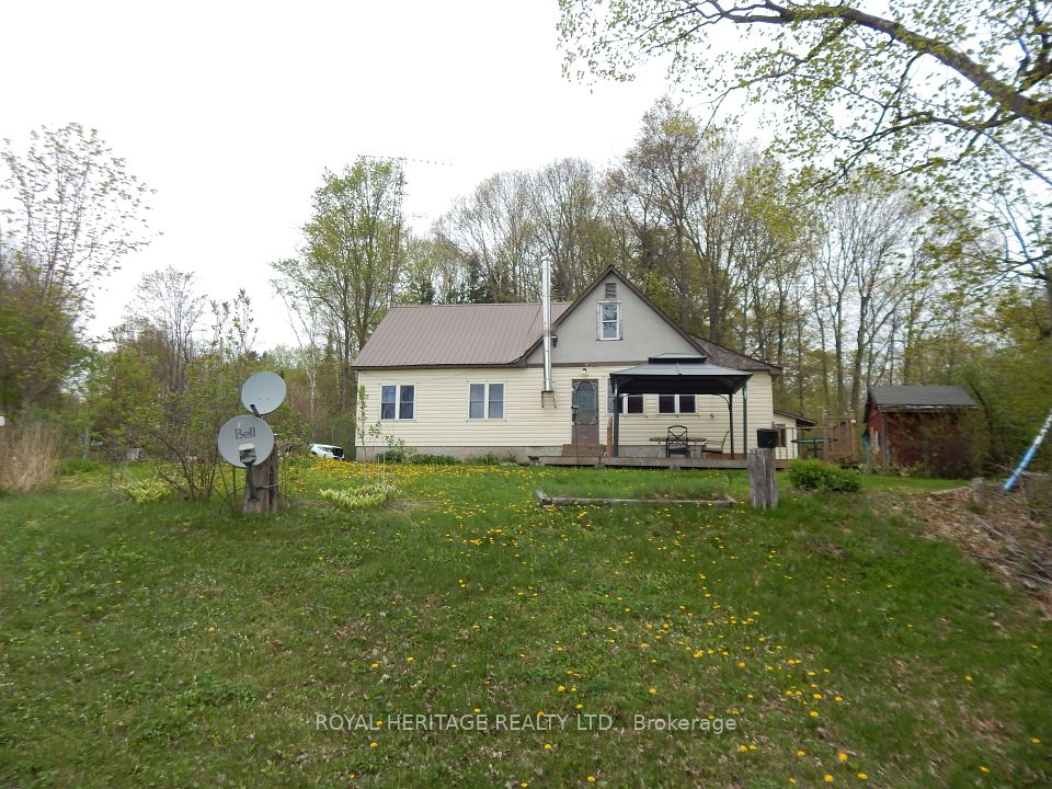 256 Trout Lake