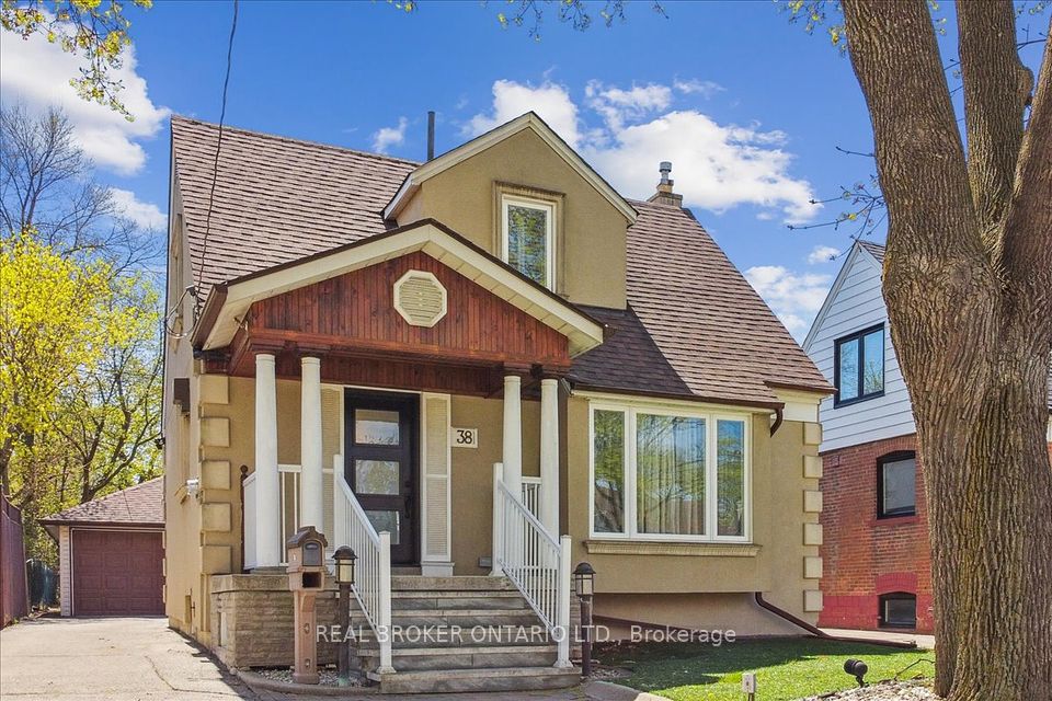 38 Riverview