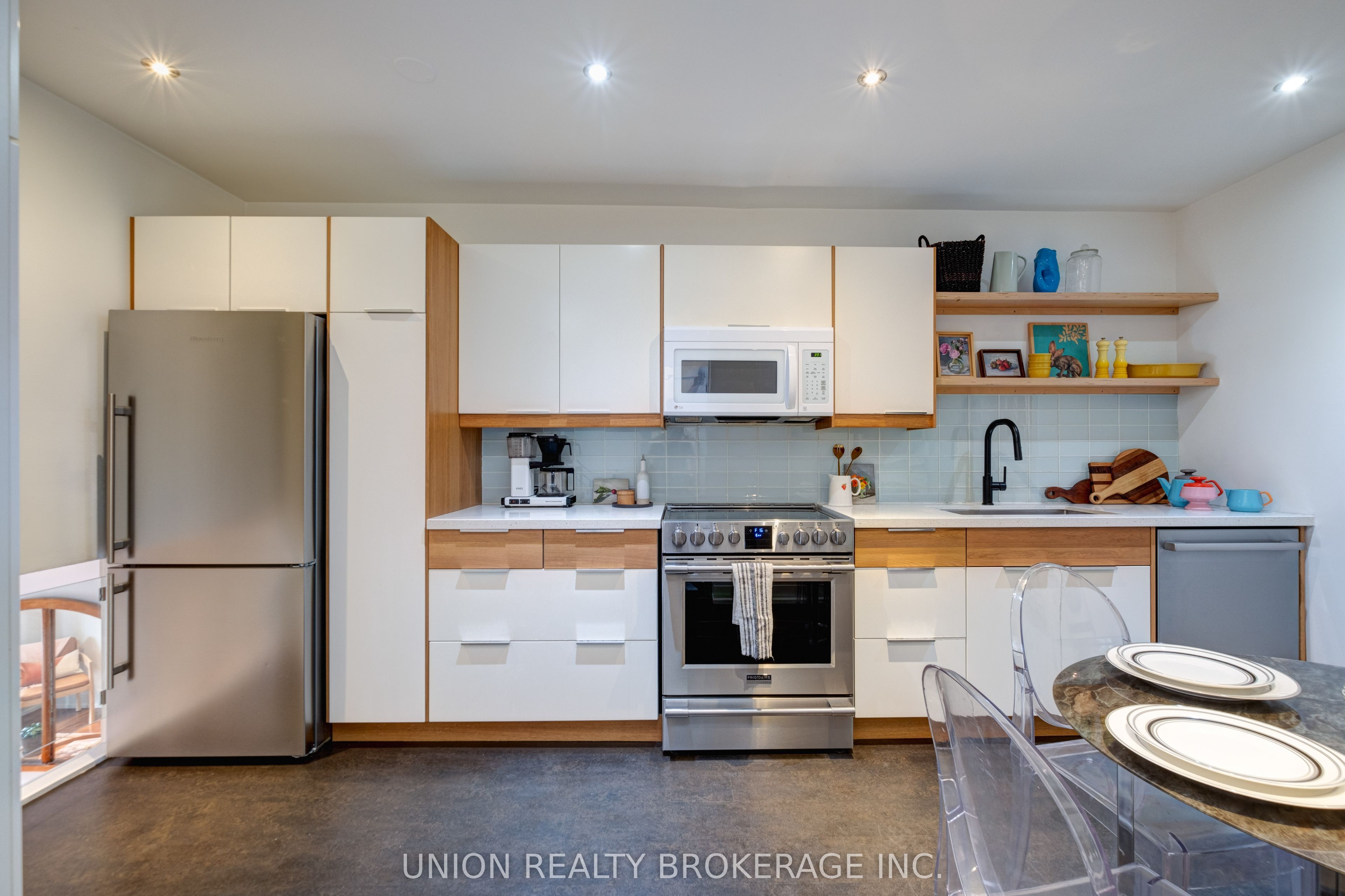 50 Battenberg Avenue, #4
