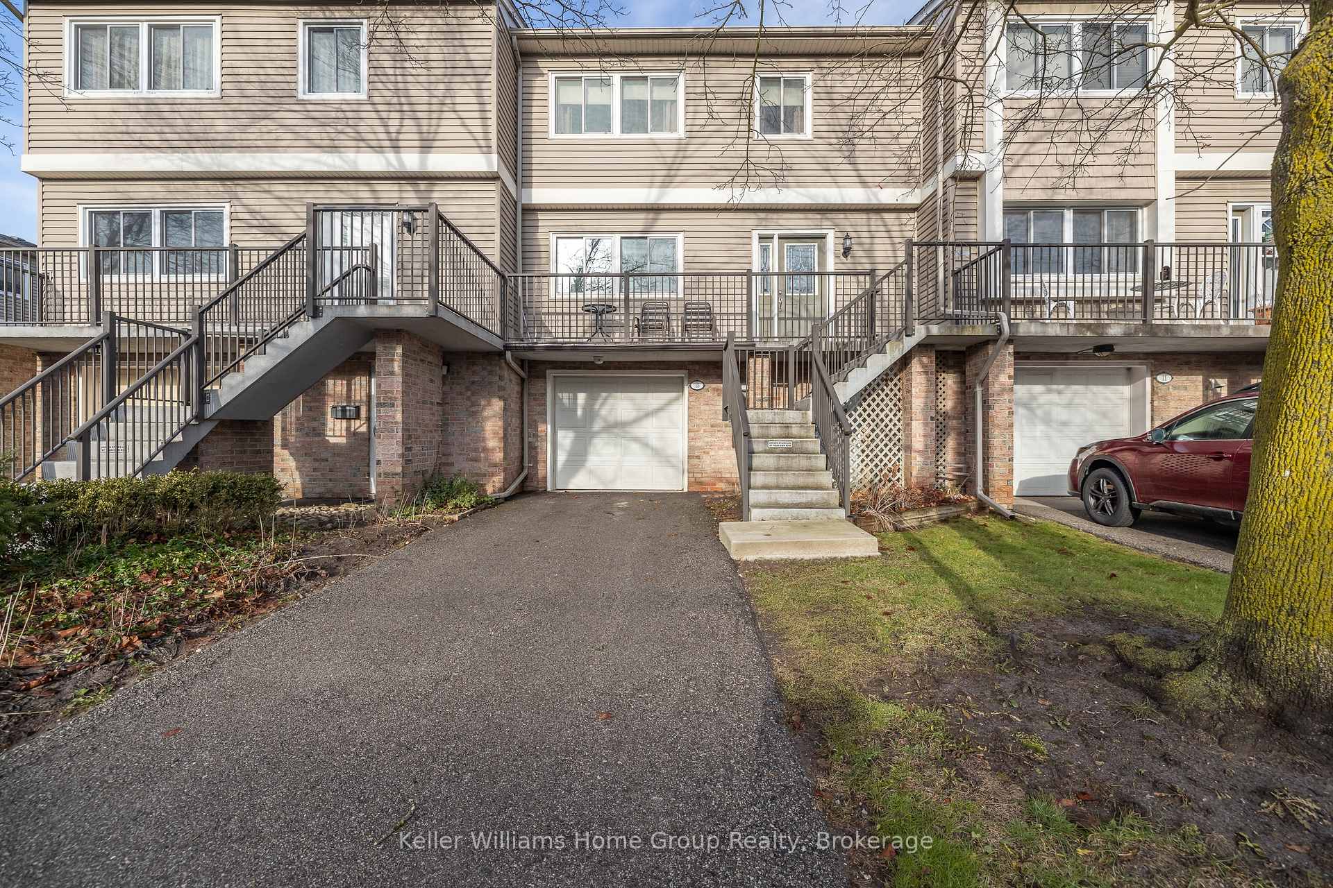 #15 - 295 Water Street, Guelph, ON N1G 2X5 #15