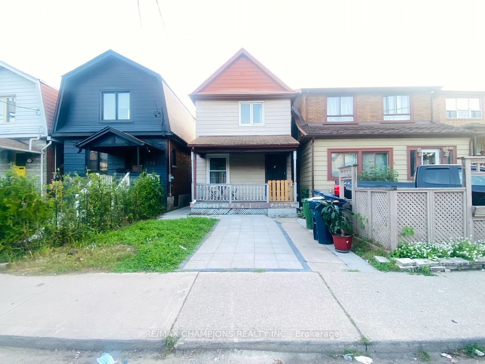 734 Willard