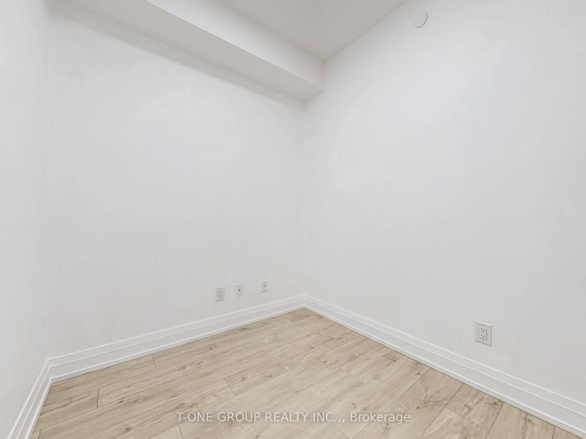 2 Bedrooms Condo at 591 Sheppard, Toronto For sale
