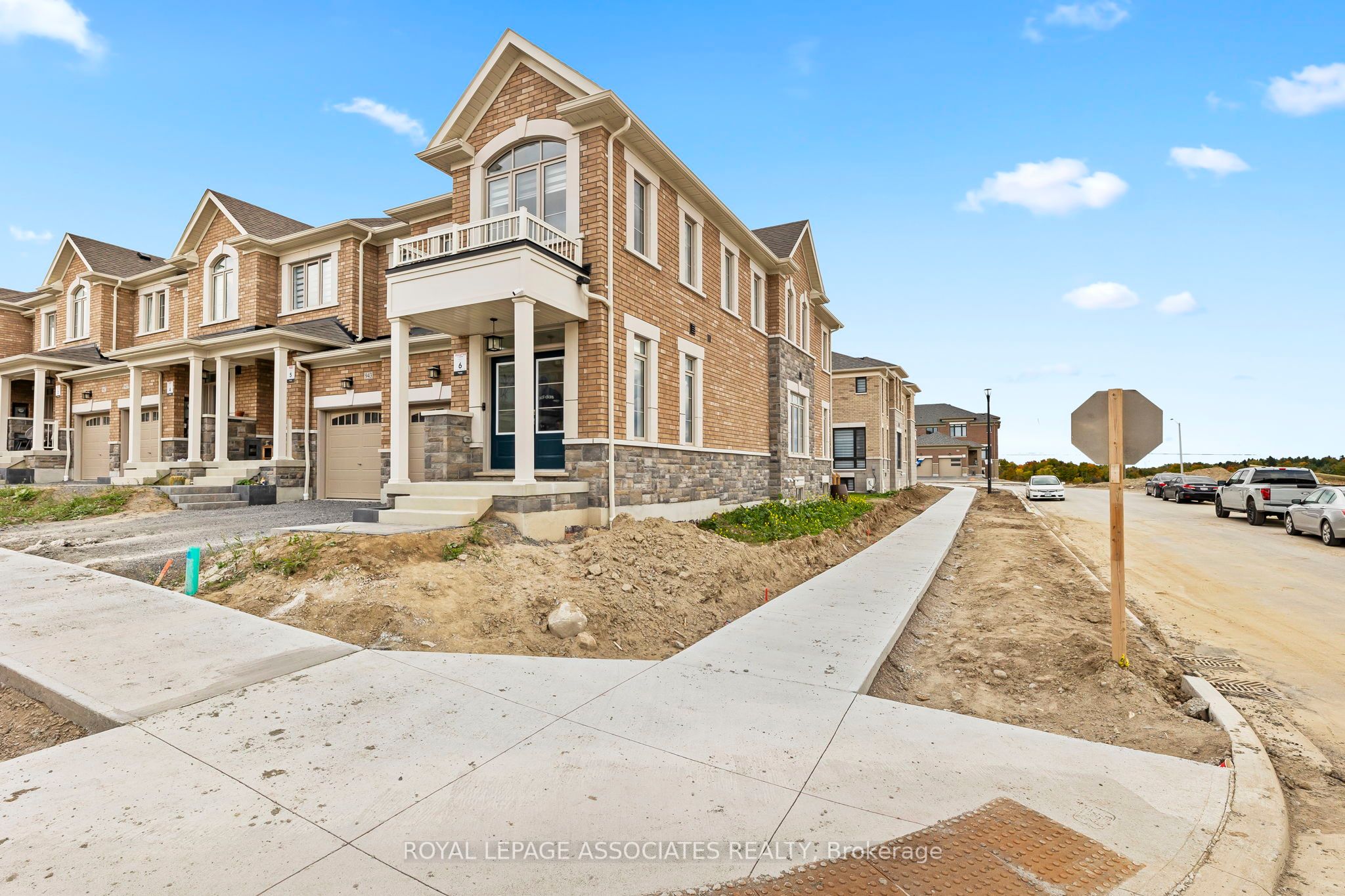 941 Grosbeak Trail