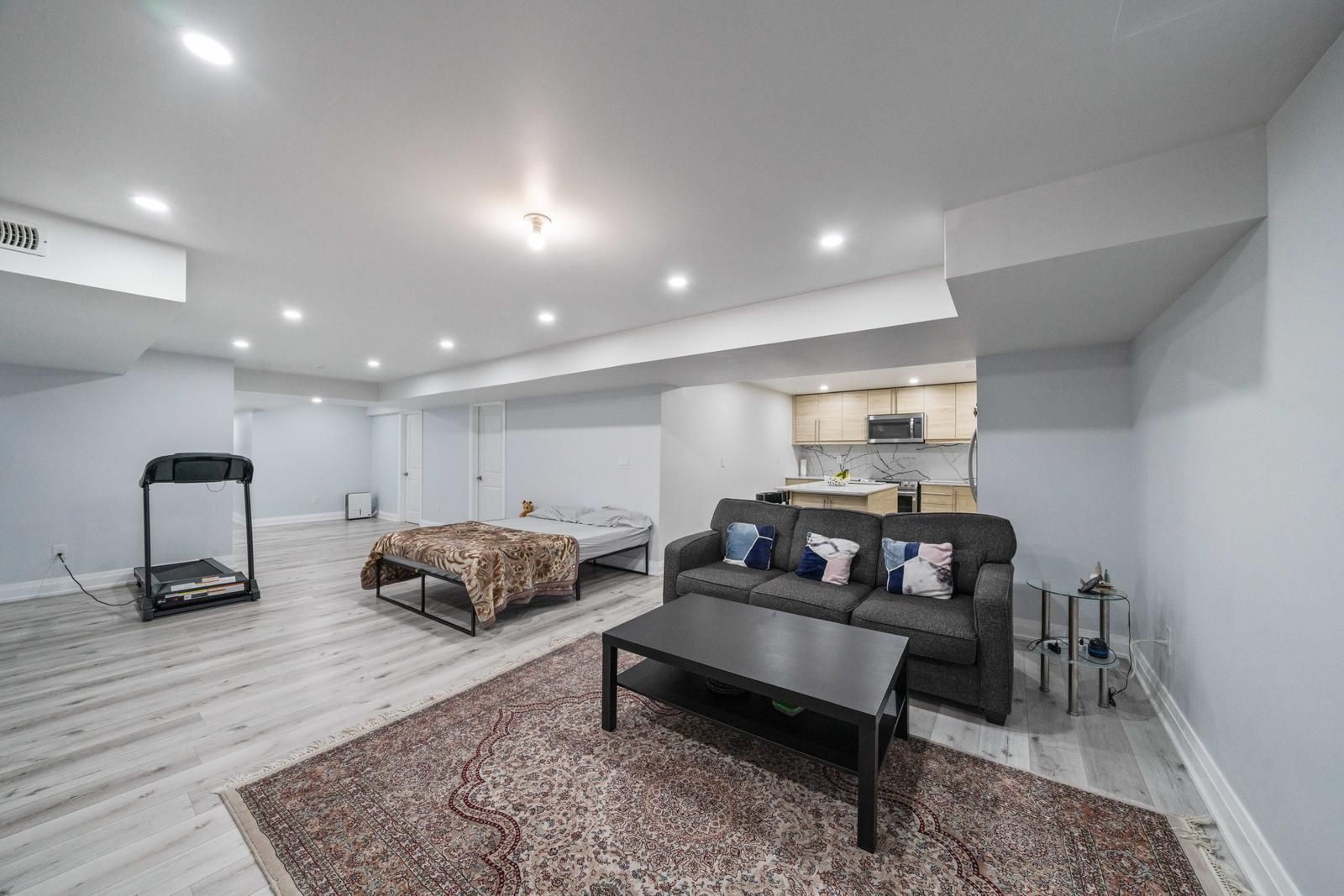 15 Tyndall Drive
