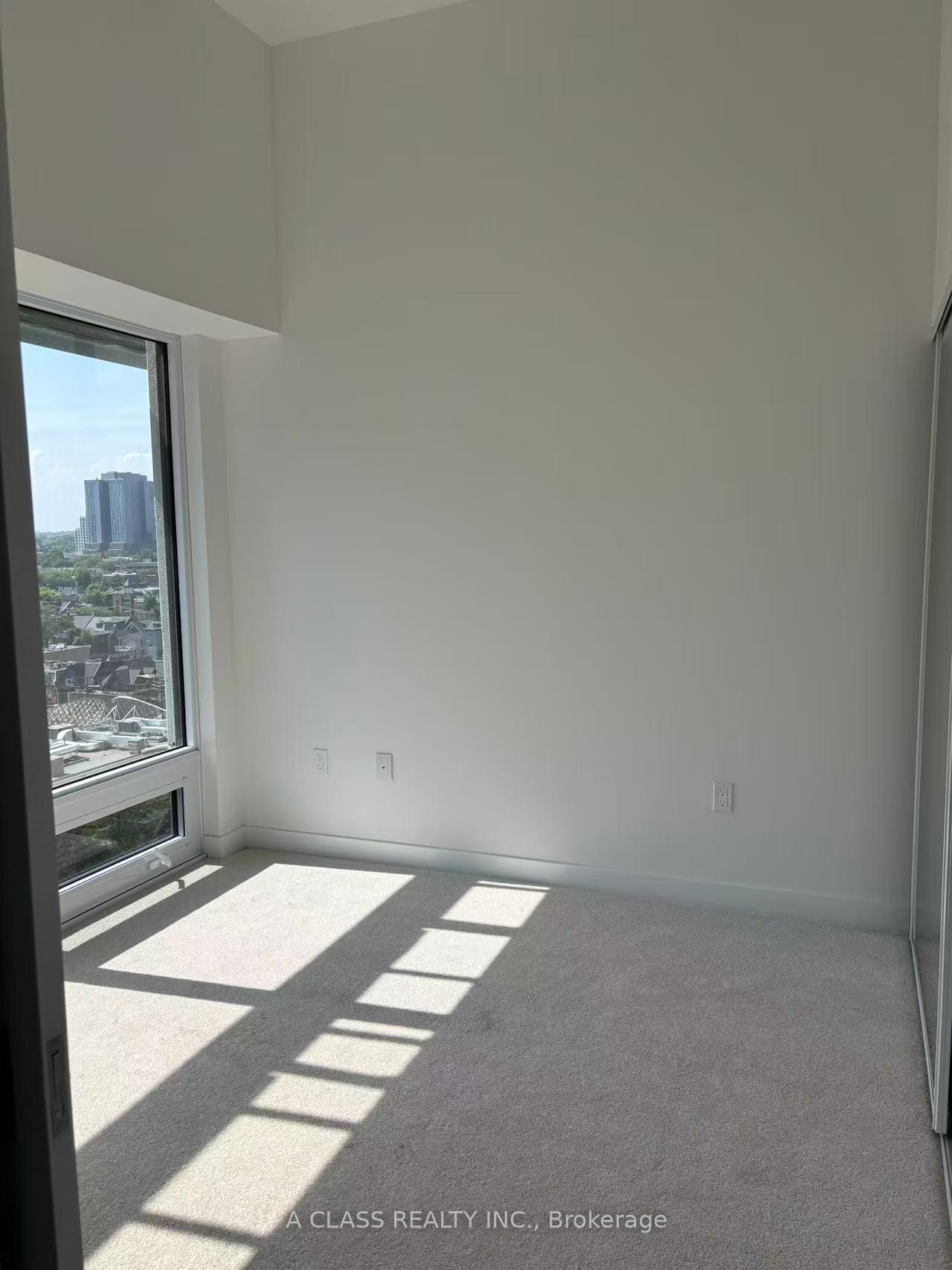 2 Bedrooms Condo at 121 St Patrick, Toronto For sale
