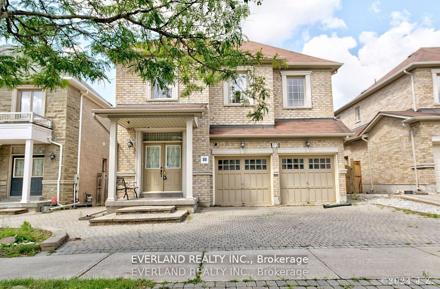 12 Ferretti Street, Vaughan, ON L6A 0H7