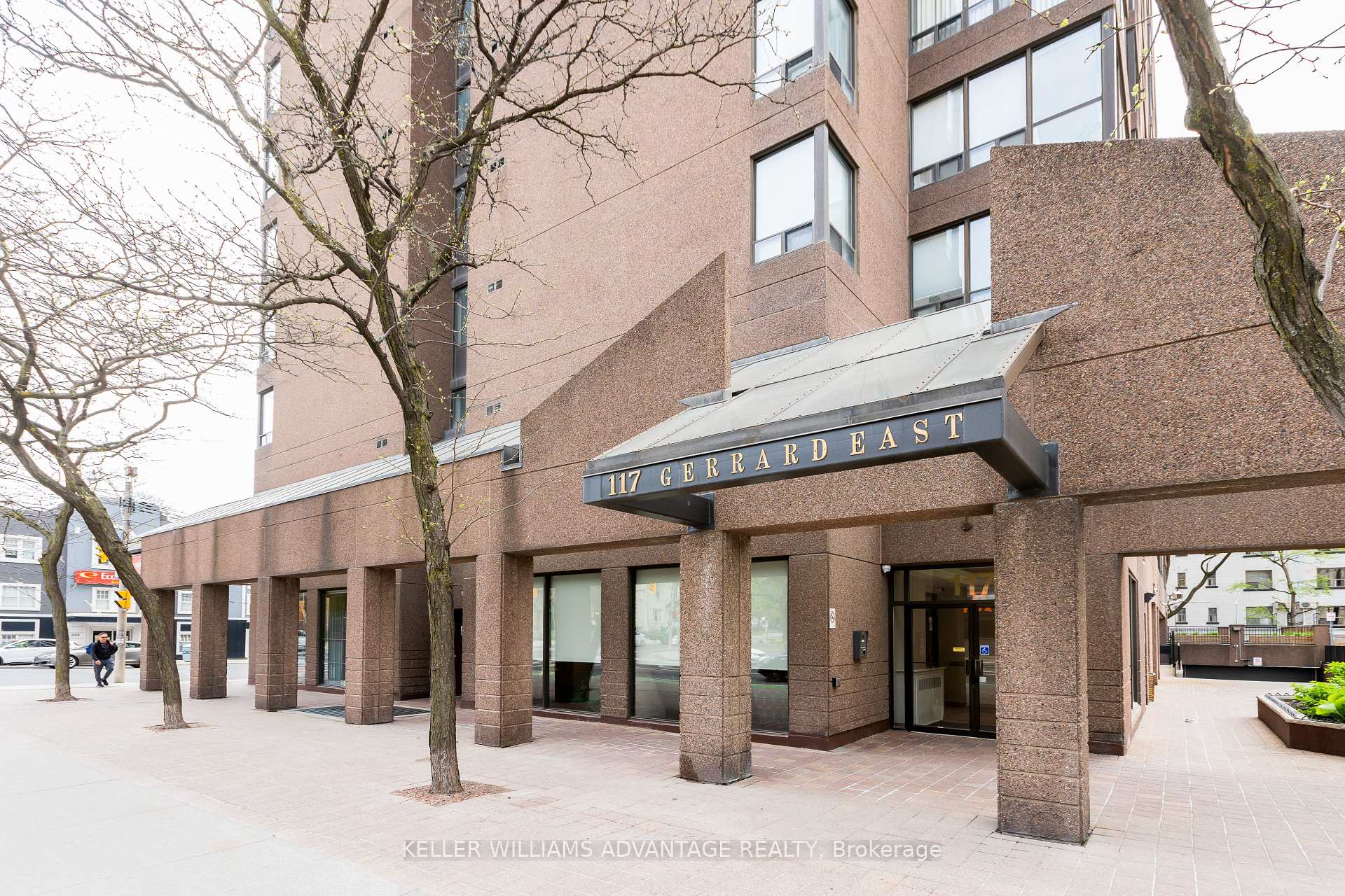 1 Bedroom Condo at 117 Gerrard, Toronto For sale