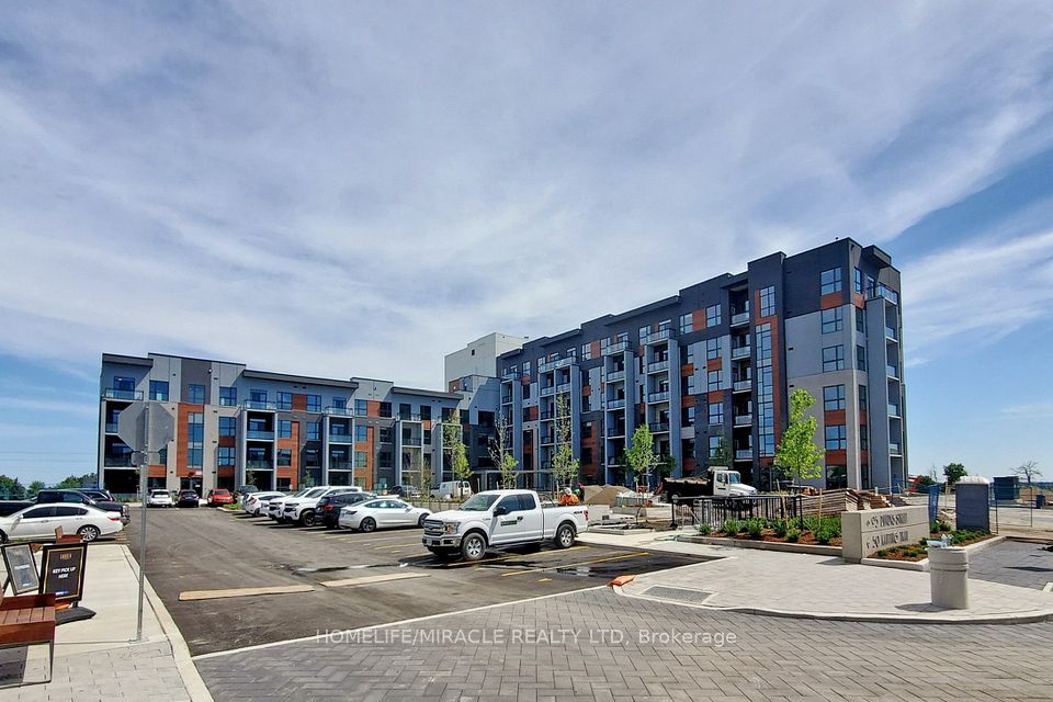 Property at #607 - 95 Dundas Street, Oakville, ON L6M 5N4