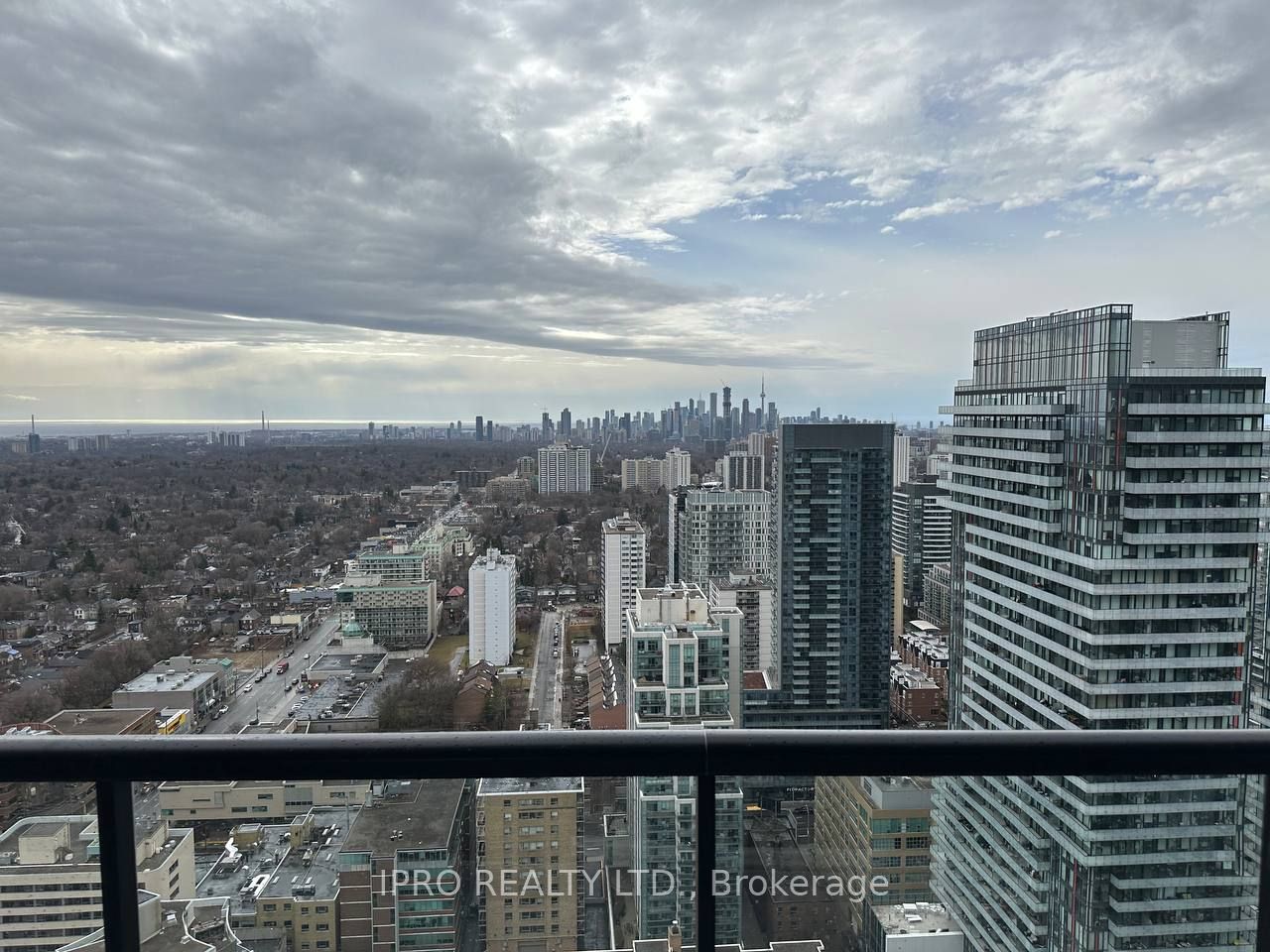 127 Broadway Avenue, #PH01