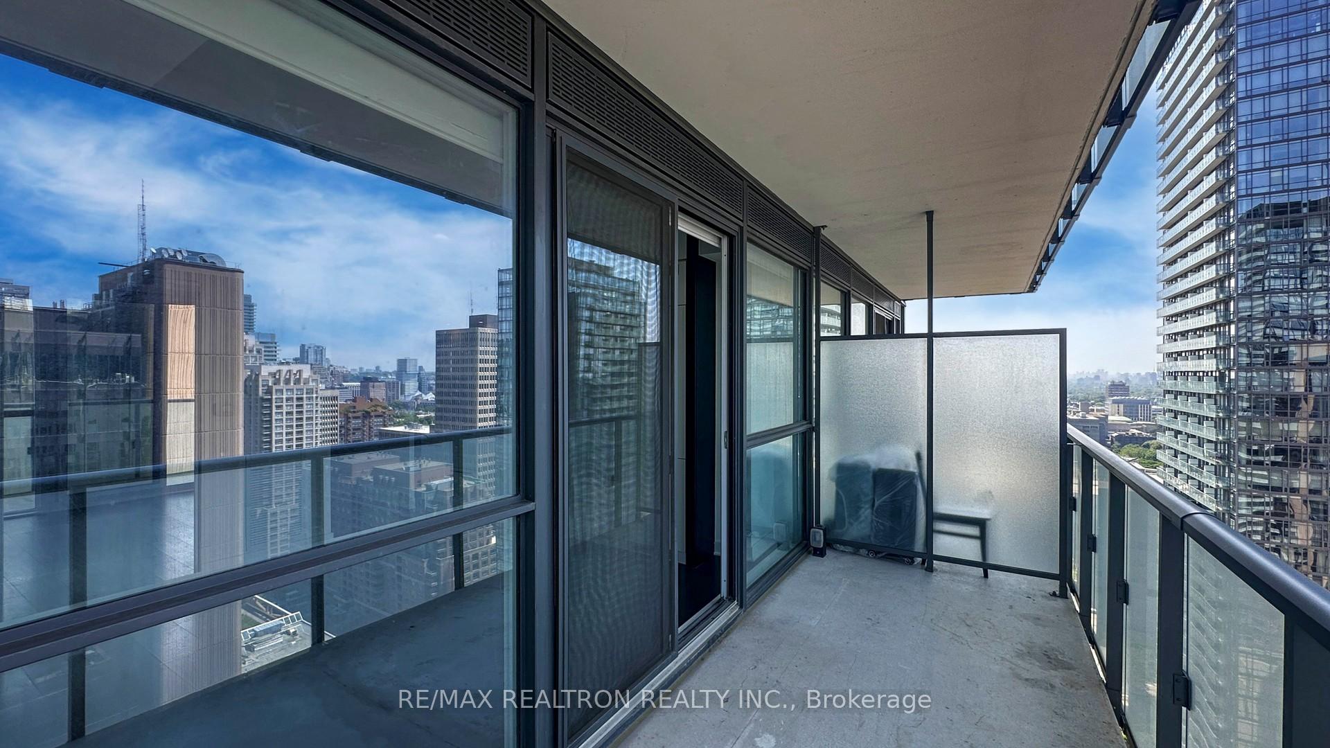 Condo at 15 Grenville, Toronto For sale