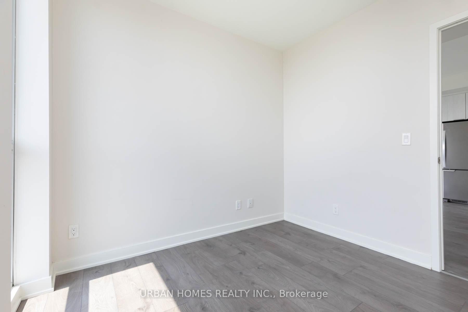 2 Bedrooms Condo at 2 Sonic, Toronto For sale