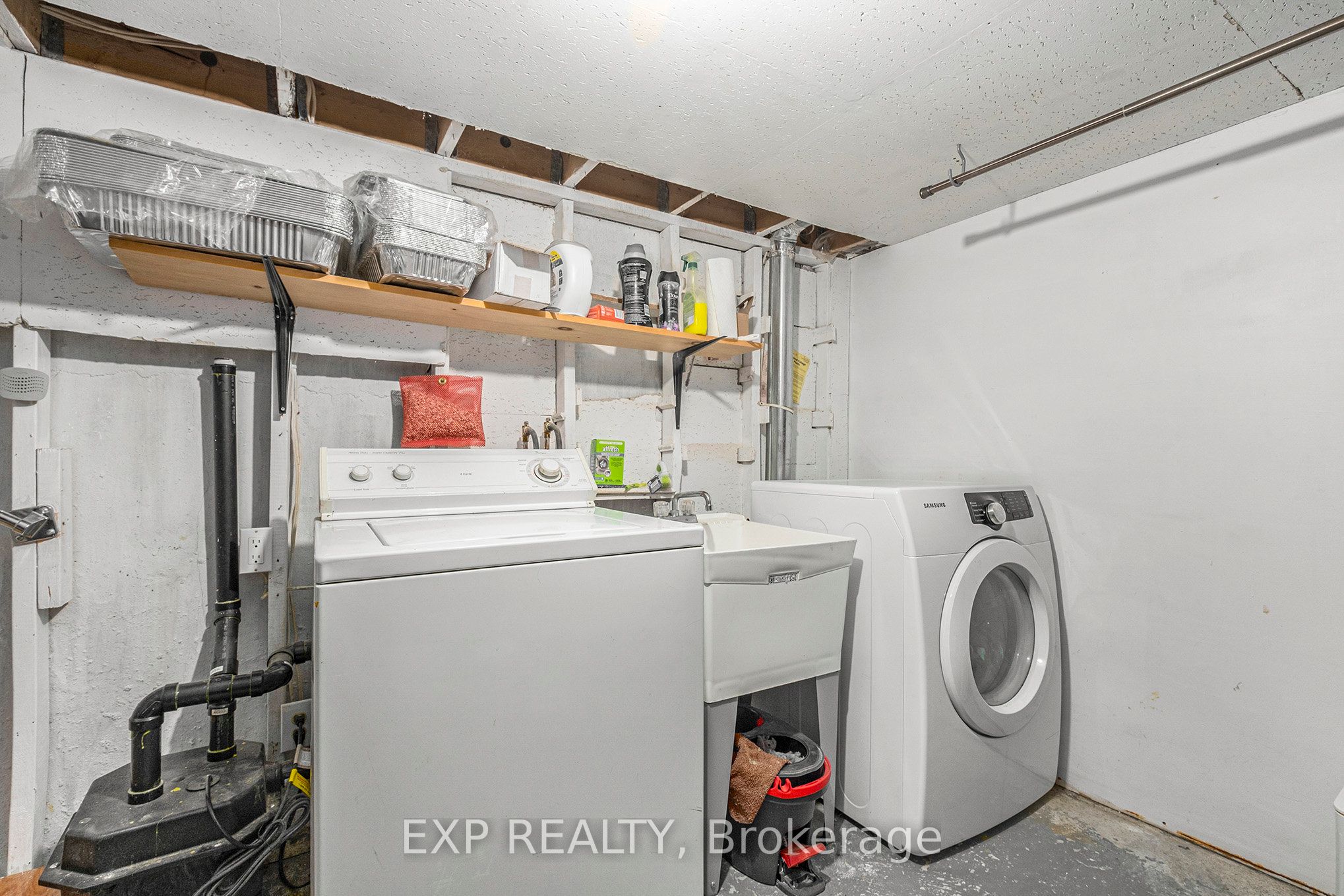 1465 Queensdale Avenue, BlossomParkAirportandArea, ON K1T 1J2