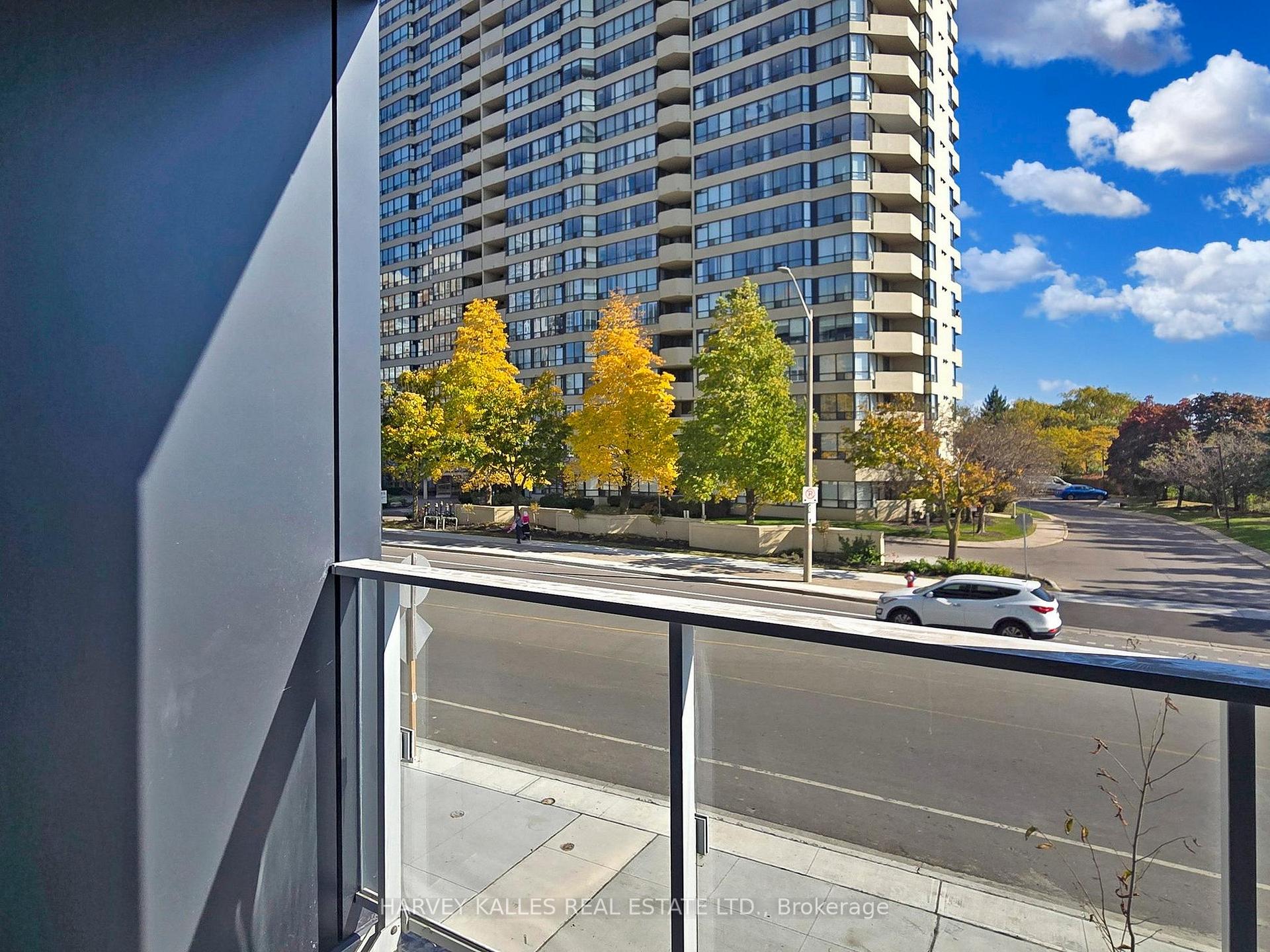 3883 Quartz Road 118