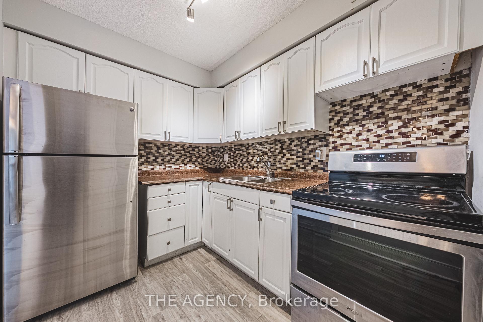 1 Bedroom Condo at 975 Warwick, Burlington For sale