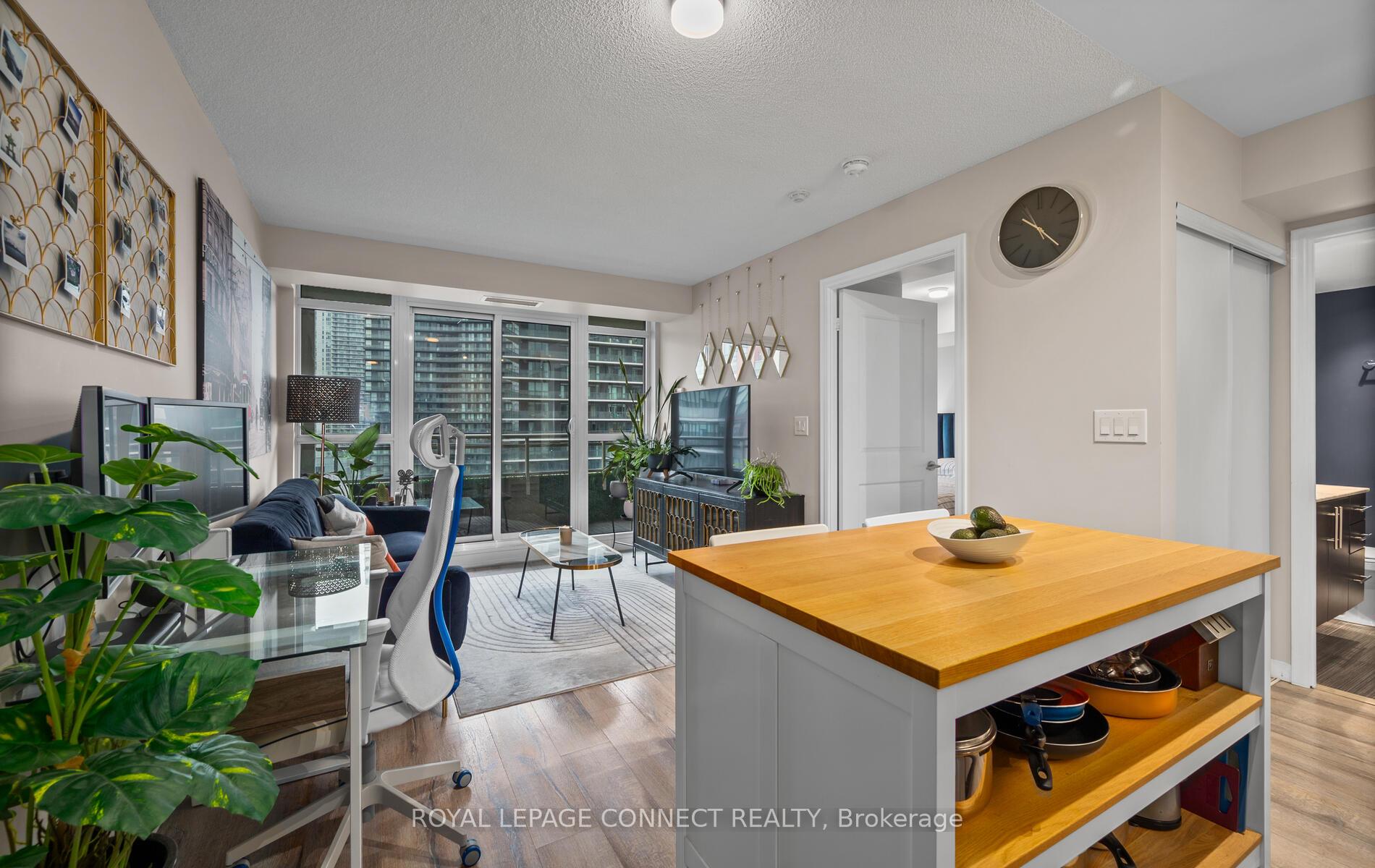 1 Bedroom Condo at 38 Grand Magazine, Toronto For sale