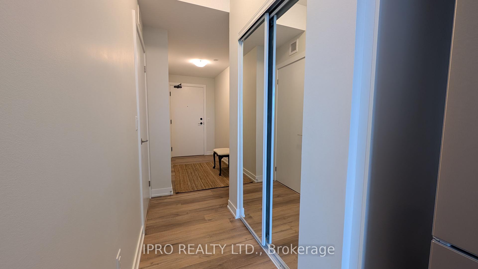 1 Bedroom Condo at 600 North Service, Hamilton For sale