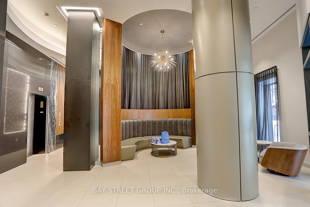 2 Bedrooms Condo at 99 John, Toronto For sale