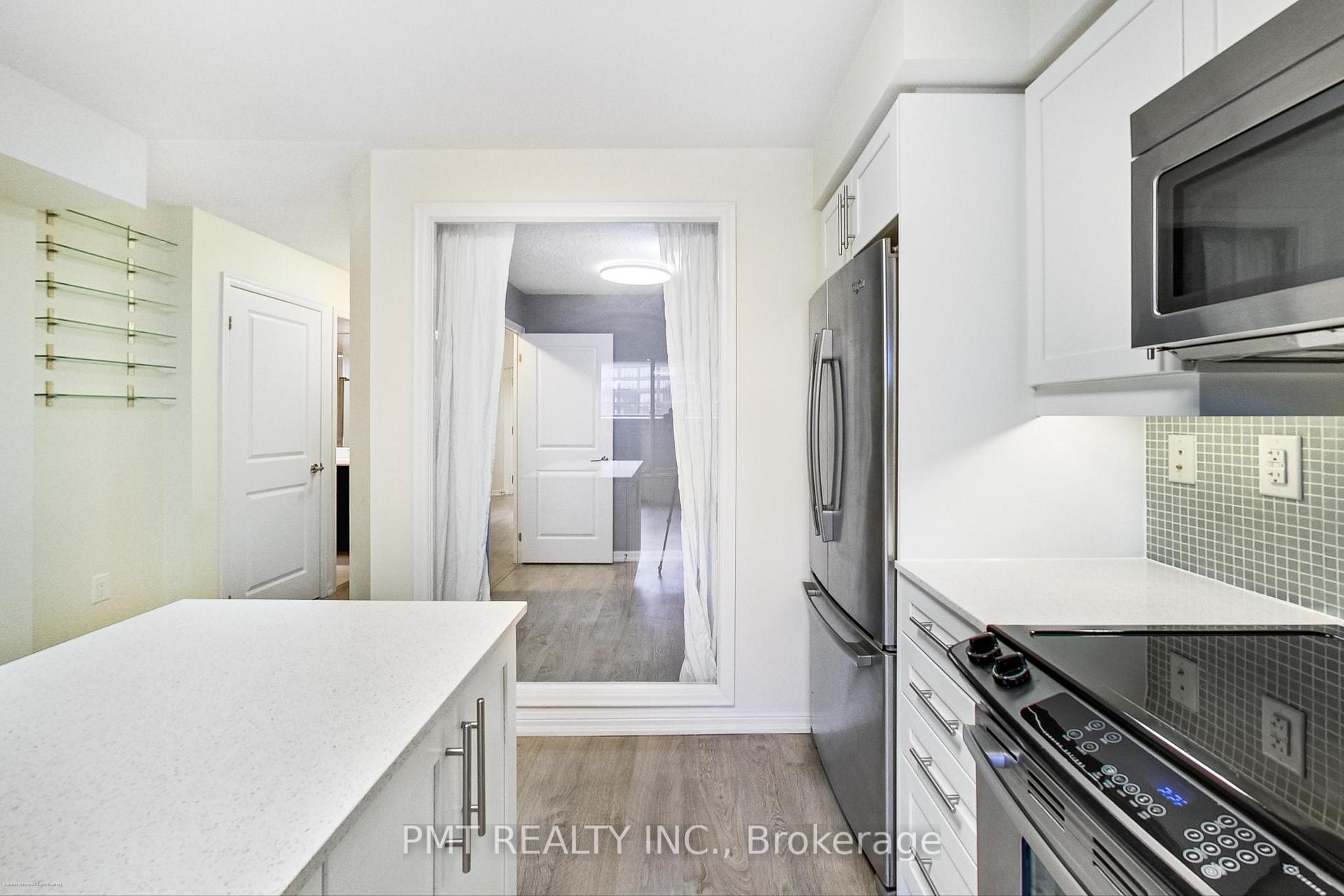 2 Bedrooms Condo at 125 Western Battery, Toronto For sale