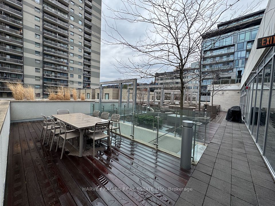 170 Avenue Road 309