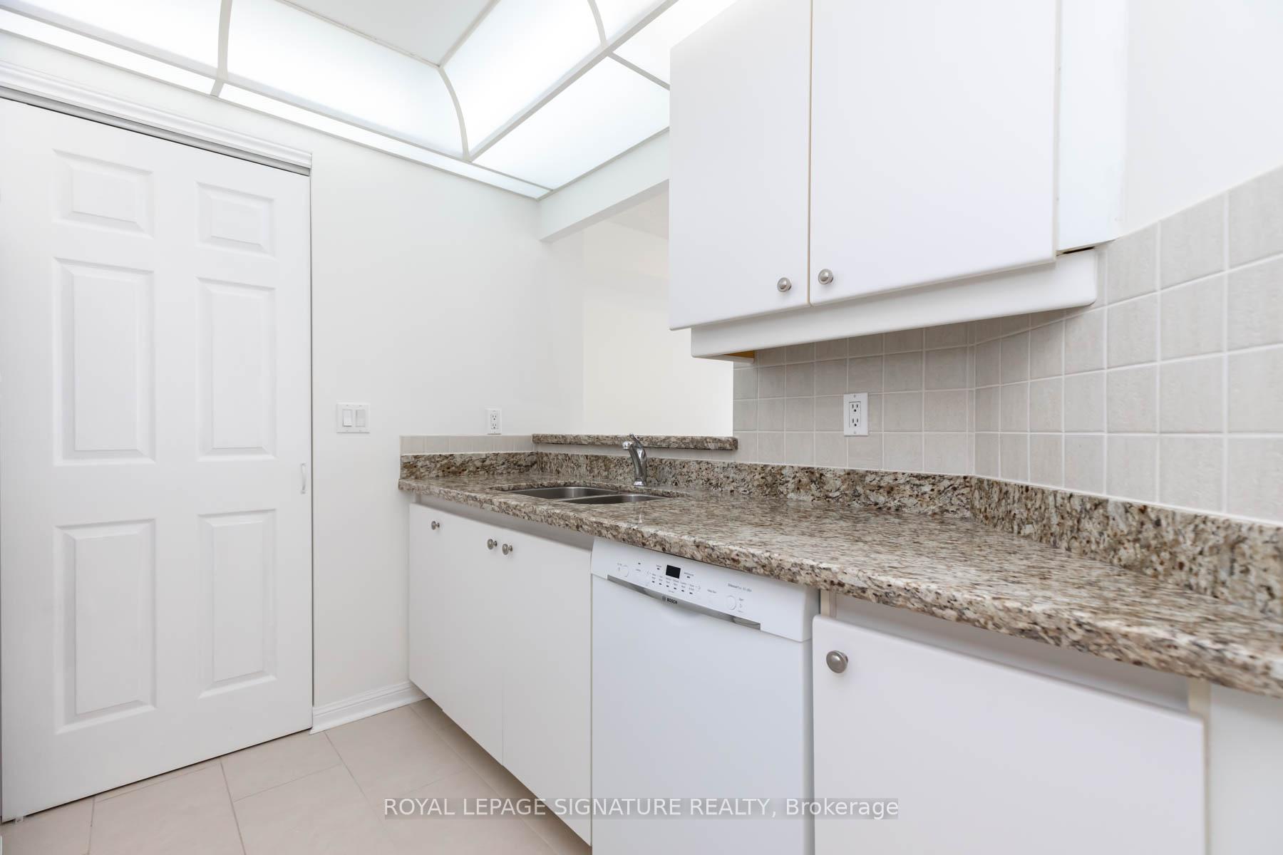 1 Bedroom Condo at 88 Corporate, Toronto For sale