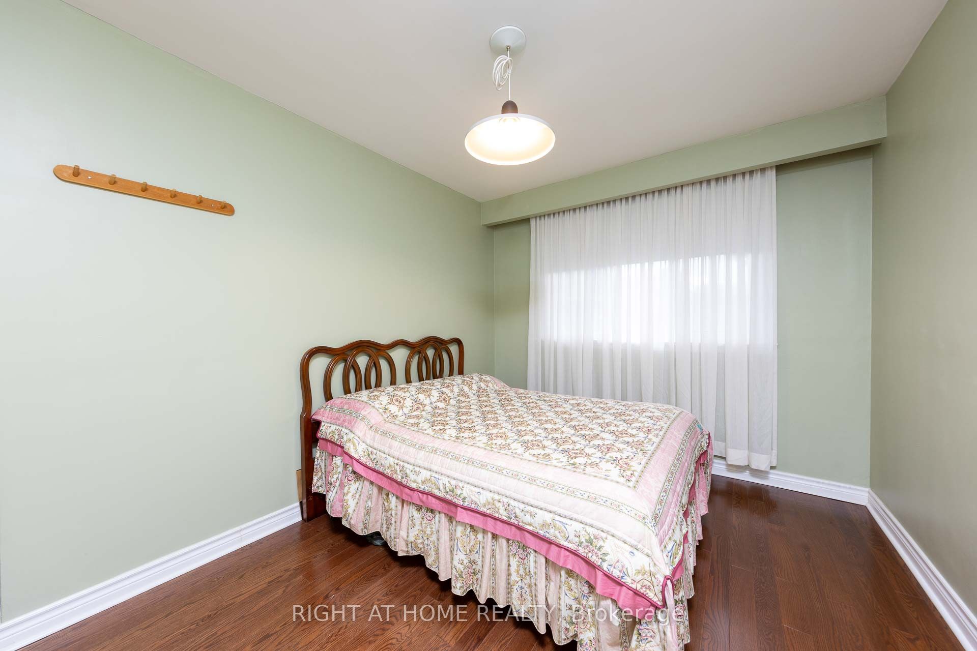 79 Heathview Avenue