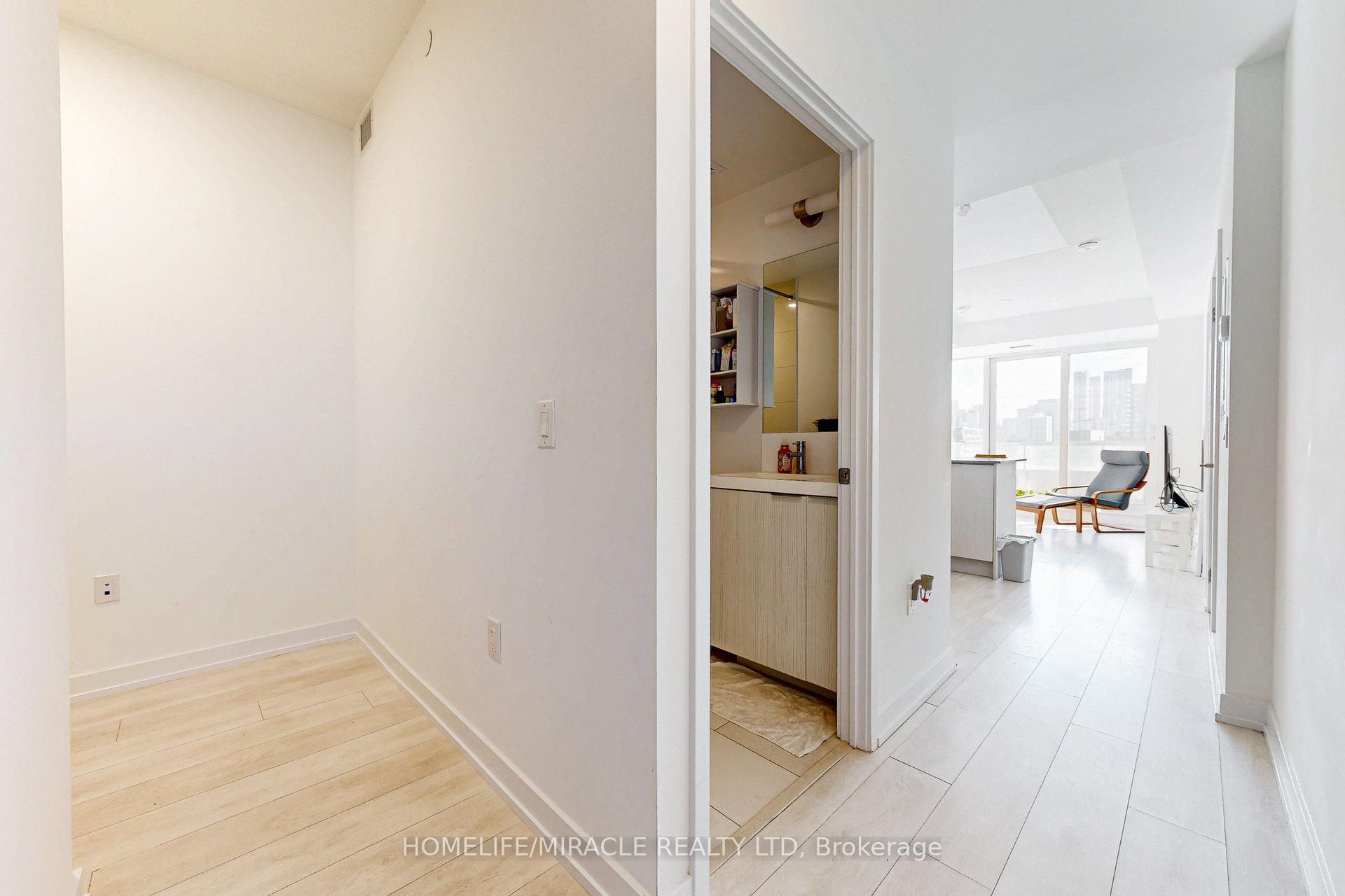 2 Bedrooms Condo at 225 Sumach, Toronto For sale