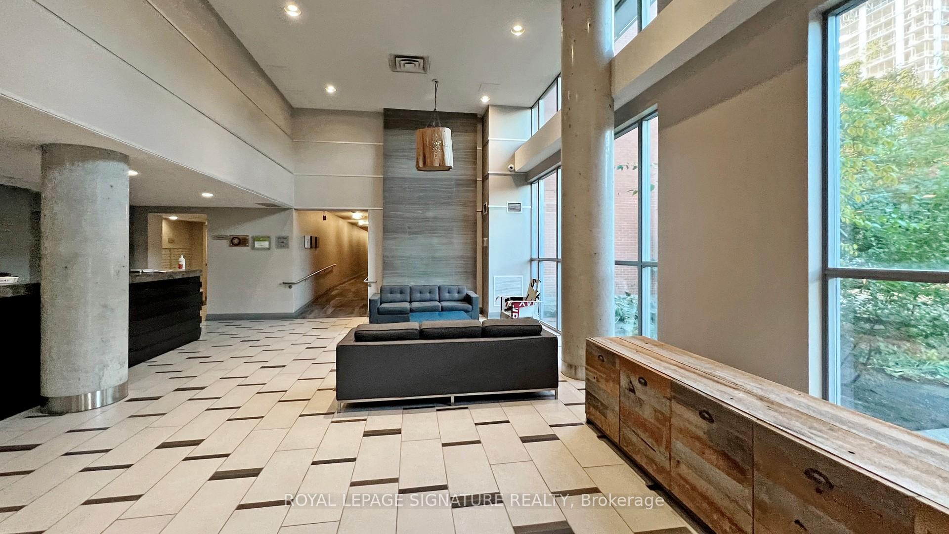 2 Bedrooms Condo at 25 Cole, Toronto For sale