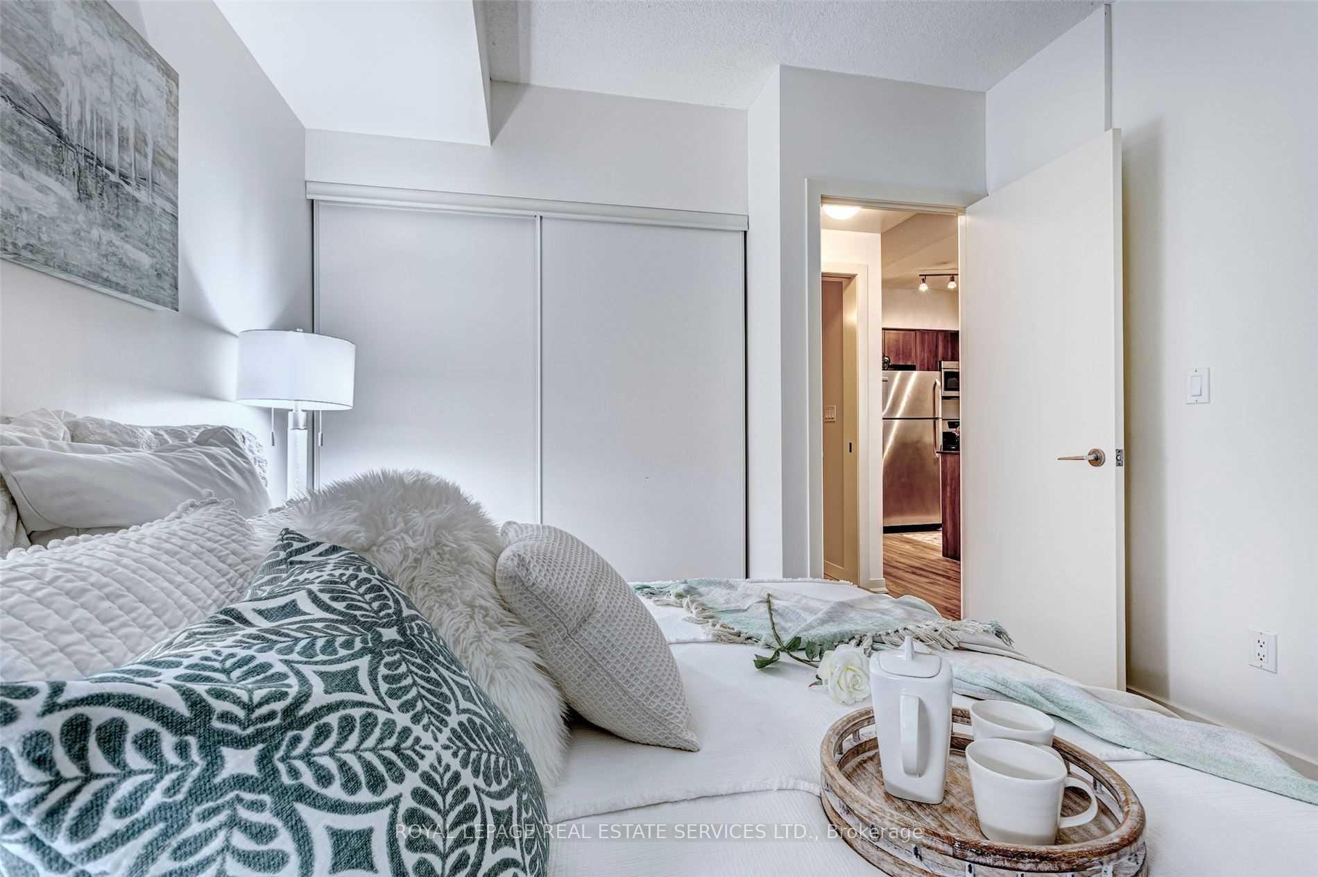 2 Bedrooms Condo at 59 East Liberty, Toronto For sale