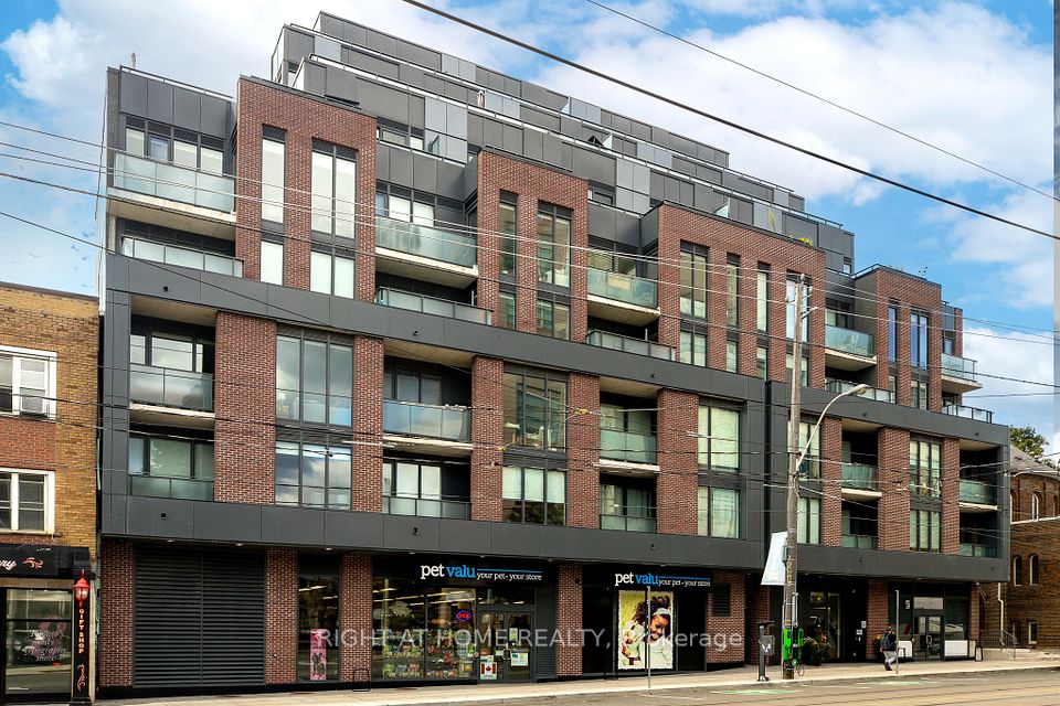 430 Roncesvalles