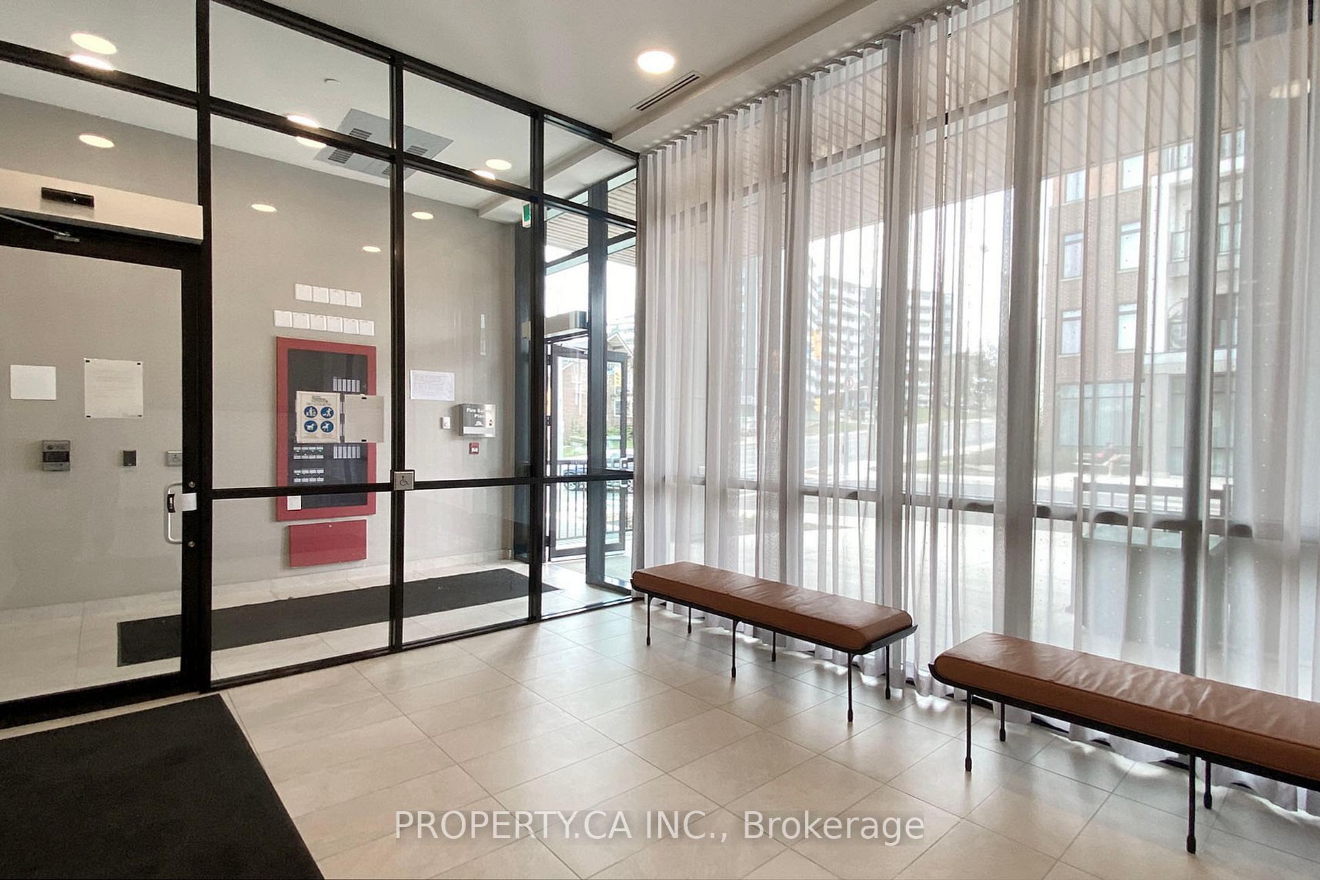 2 Bedrooms Condo at 165 Canon Jackson, Toronto For sale