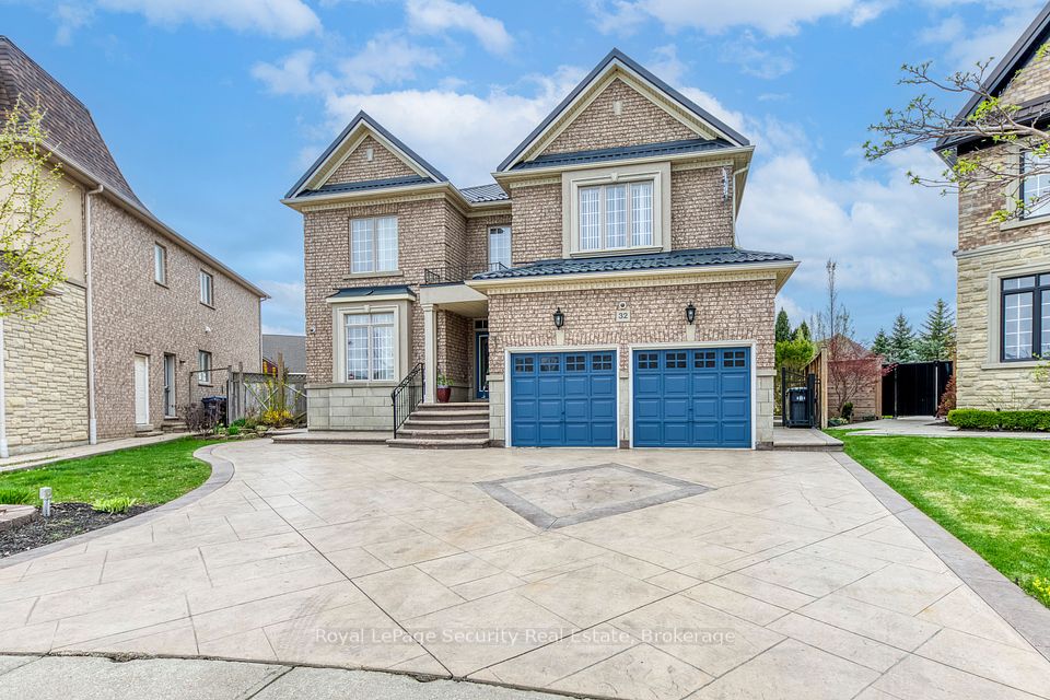 32 Odeon Street, Brampton, ON L6P 1V3