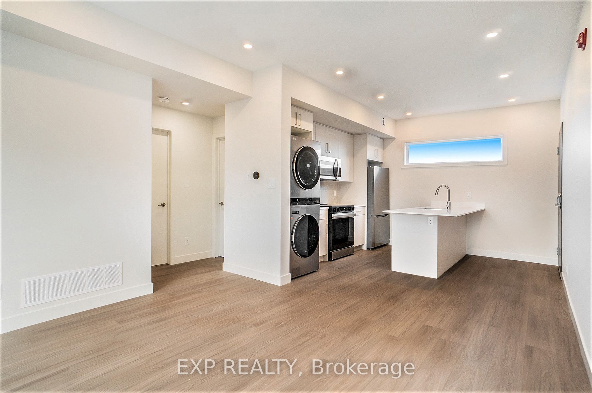 Listing picture