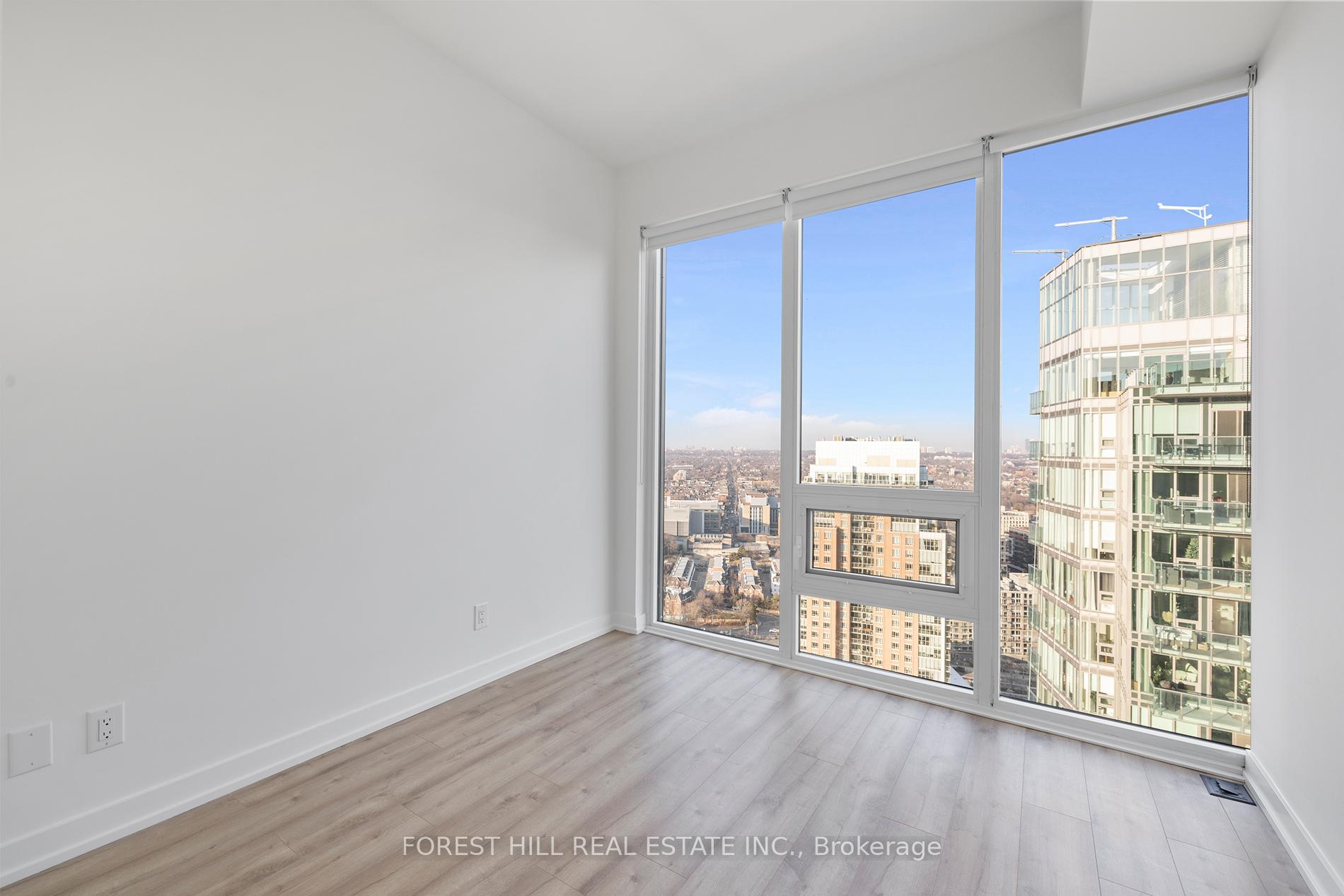 3 Bedrooms Condo at 135 East Liberty, Toronto For sale