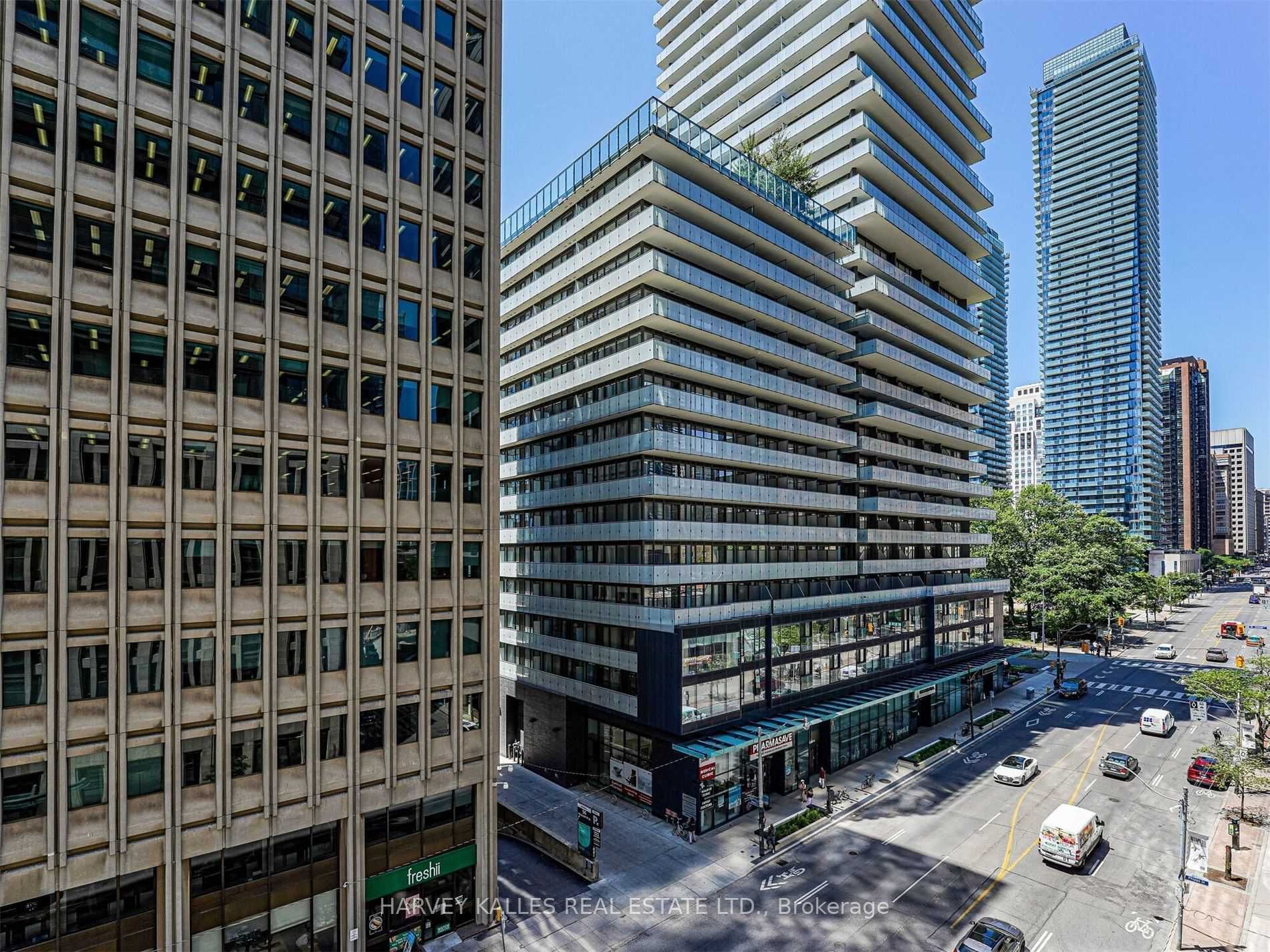 955 Bay Street 622
