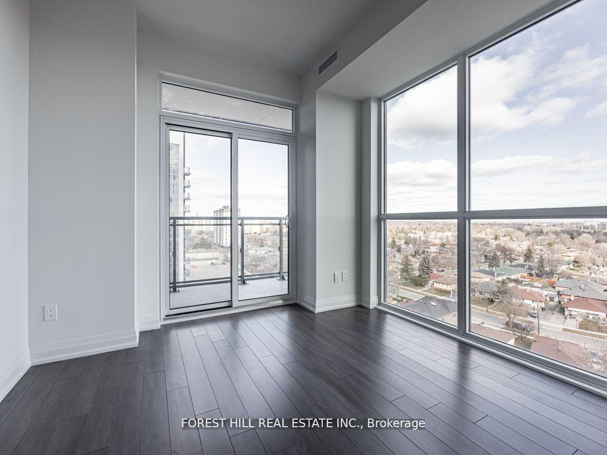 3 Bedrooms Condo at 10 Meadowglen, Toronto For sale