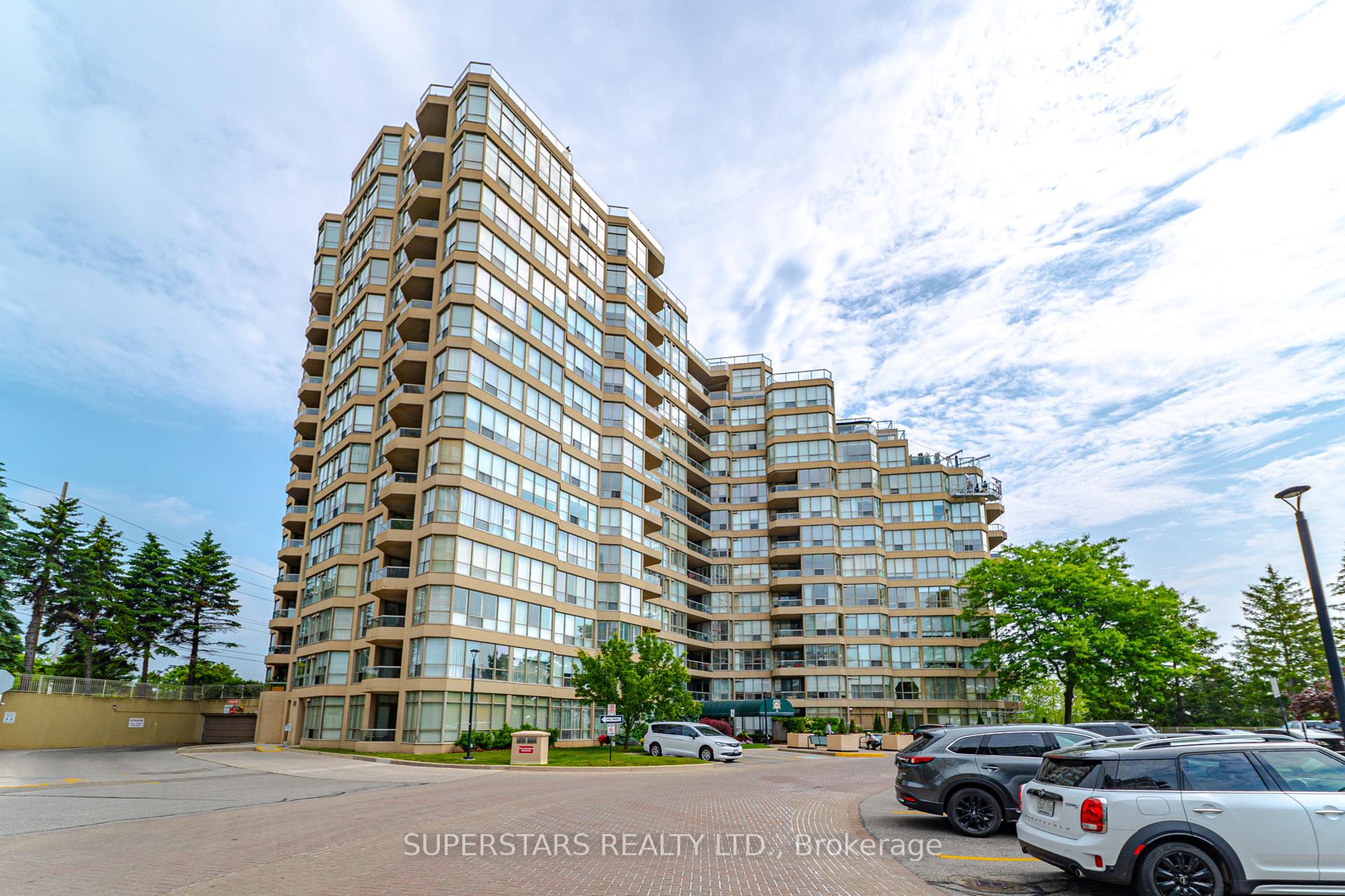 2 Bedrooms Condo at 20 Guildwood, Toronto For sale