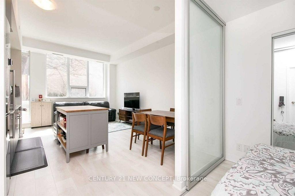 4 Bedrooms Condo at 120 Parliament, Toronto For sale