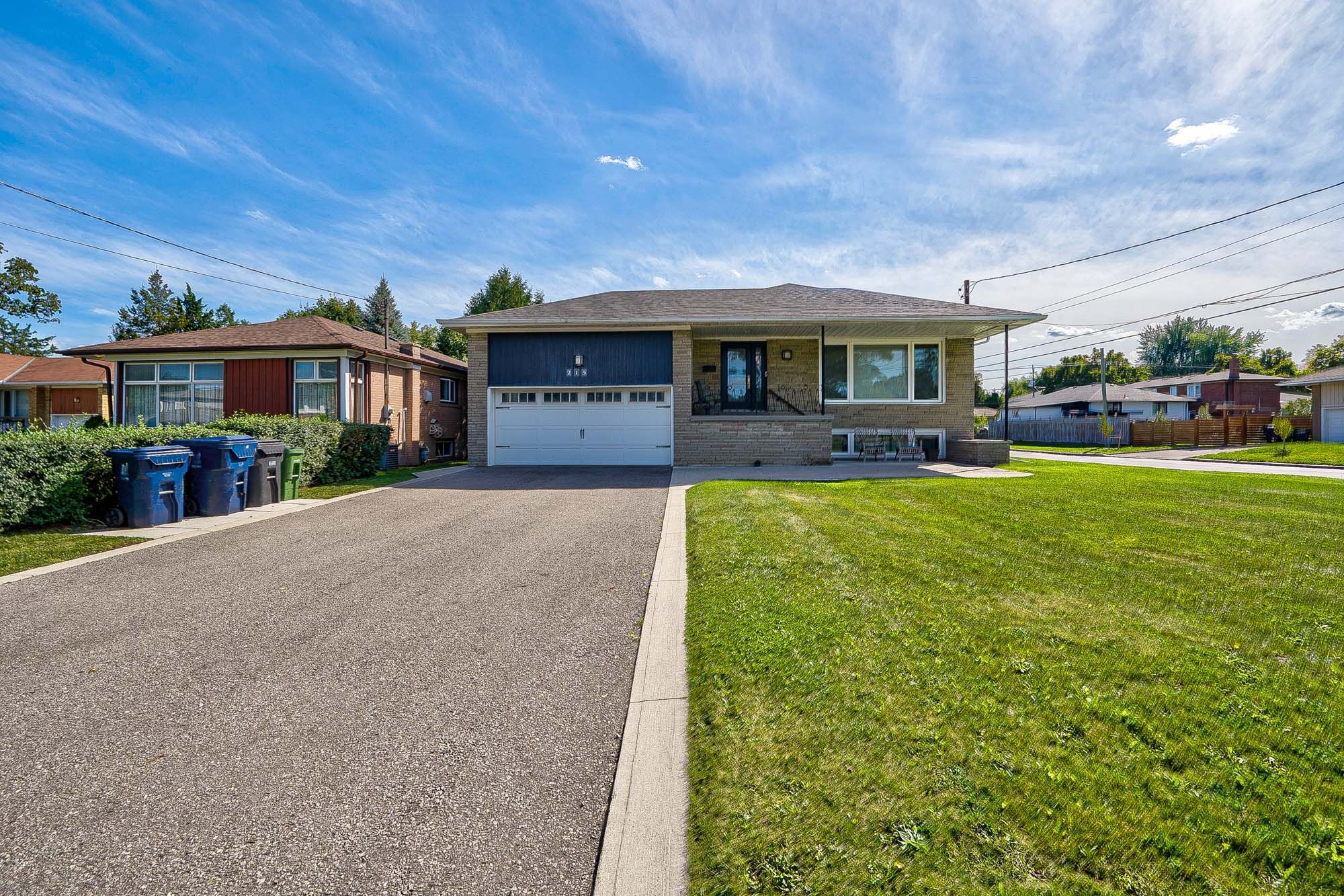 215 Searle Avenue