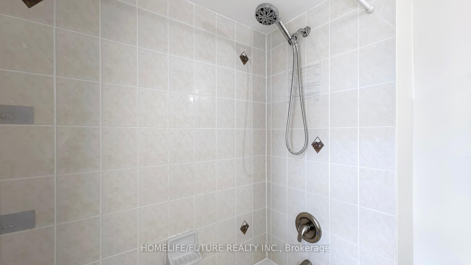 3 Bedrooms Condo at 435 Middlefield, Toronto For sale