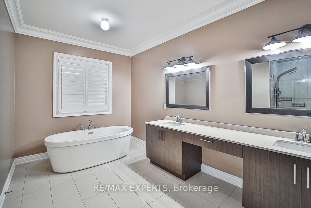 28 Pendergast Court