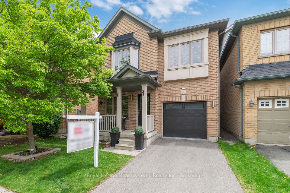 152 Weston