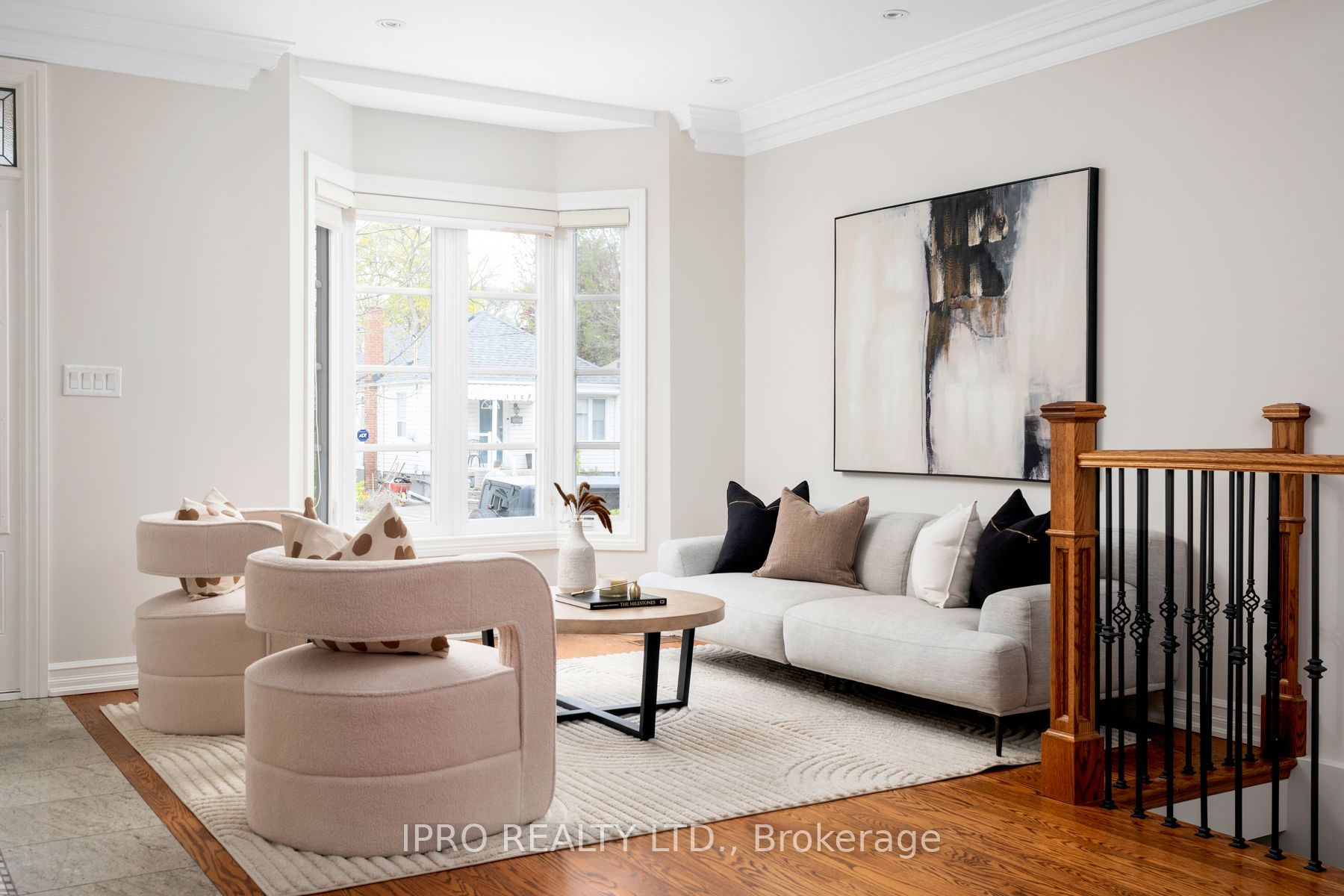 115 Cadorna Avenue