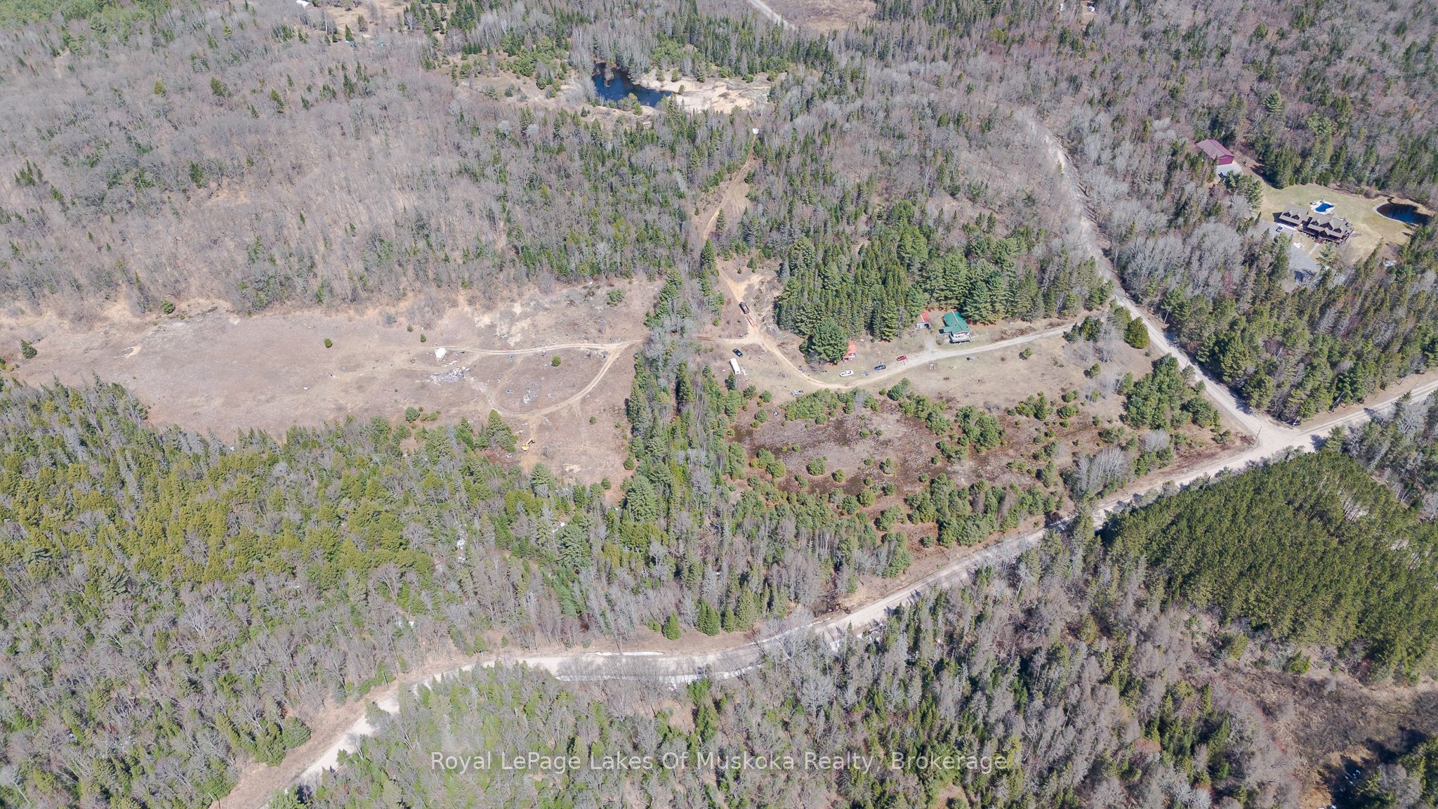 404 Stisted Road, Ryerson, ON P0A 1C0