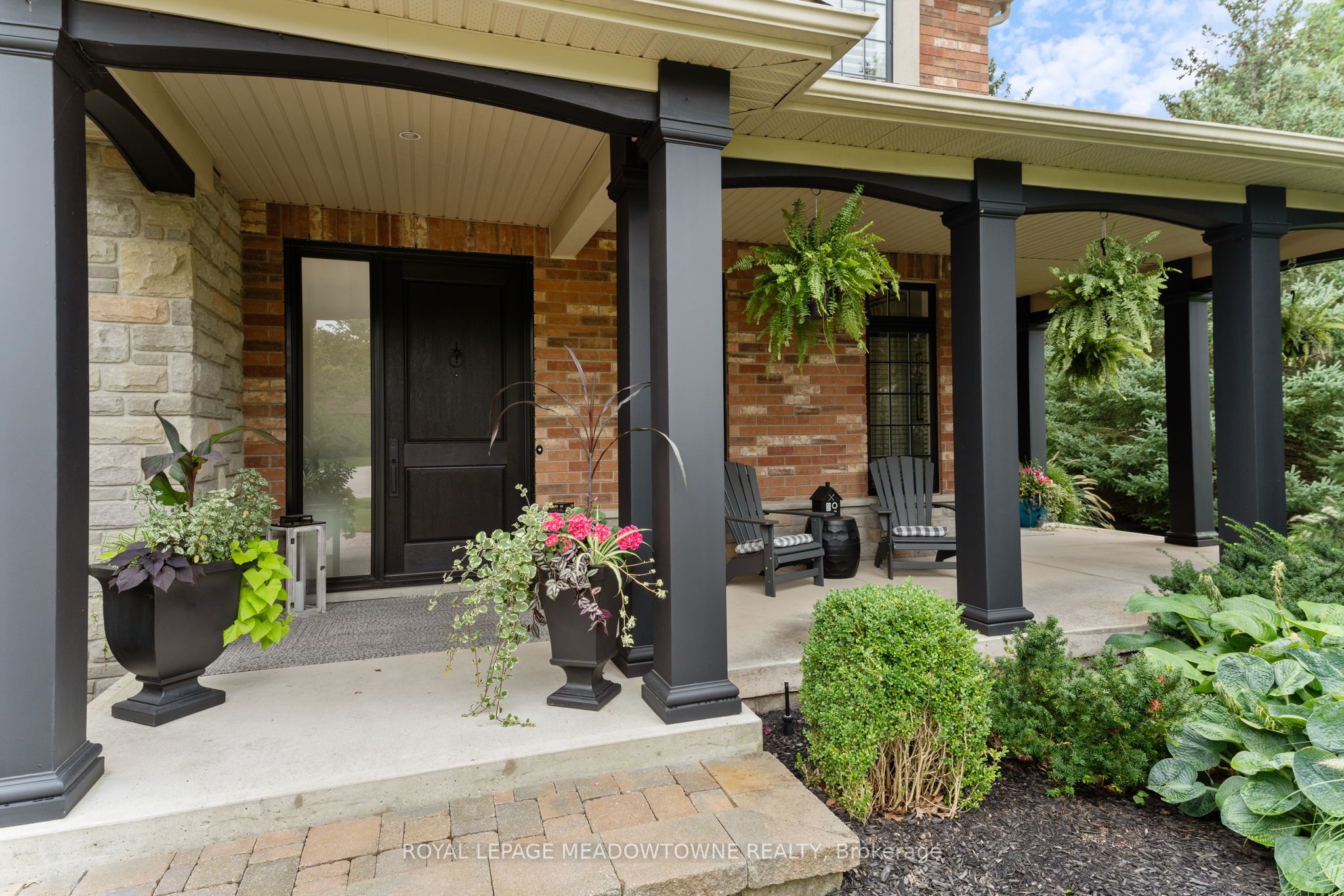 3 Bogle Drive