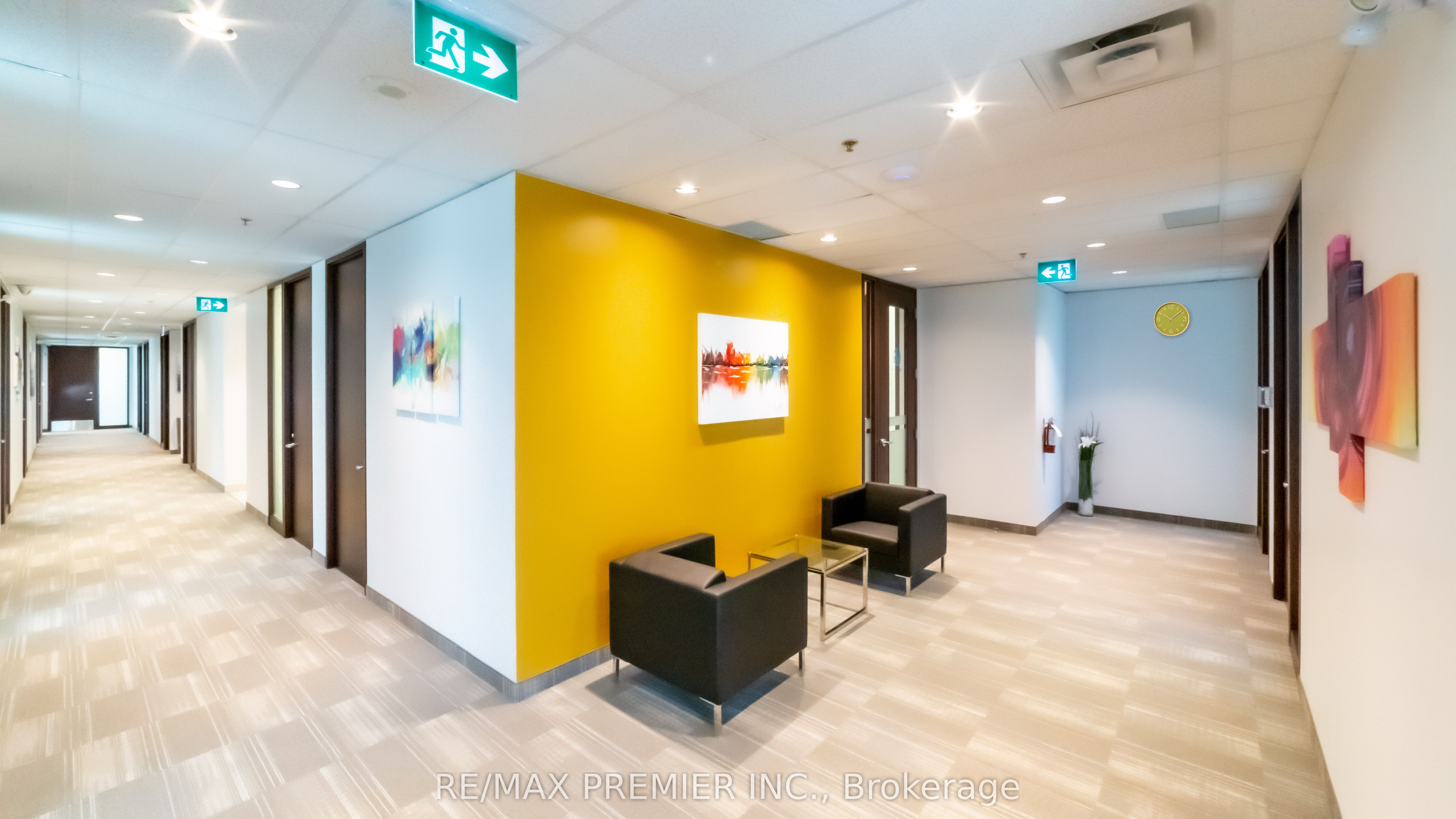 2020 Winston Park Drive, #200-06
