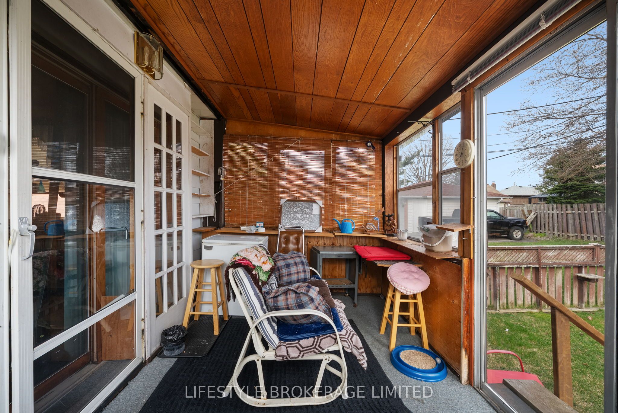38 Tecumseh Avenue, Oshawa, ON L1G 3N4