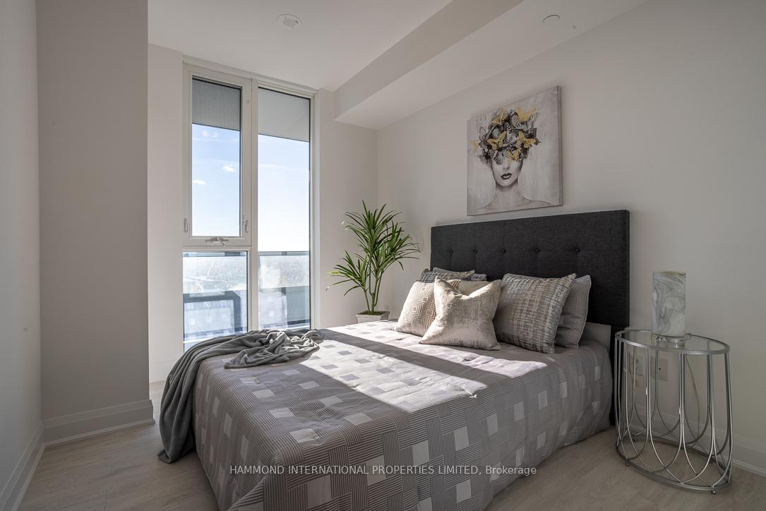 4 Bedrooms Condo at 20 Gatineau,  Vaughan For sale