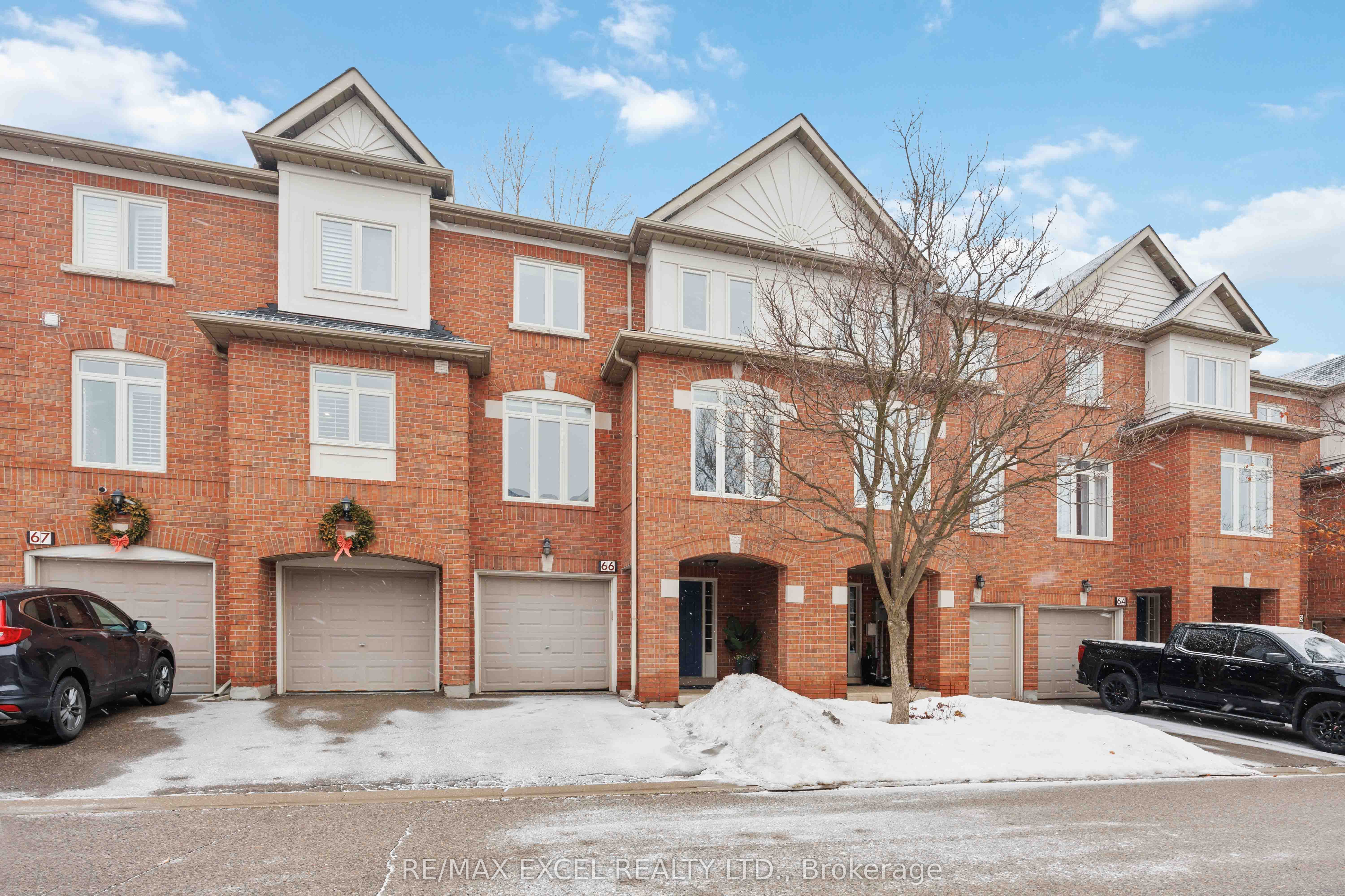 255 Shaftsbury Avenue, #66